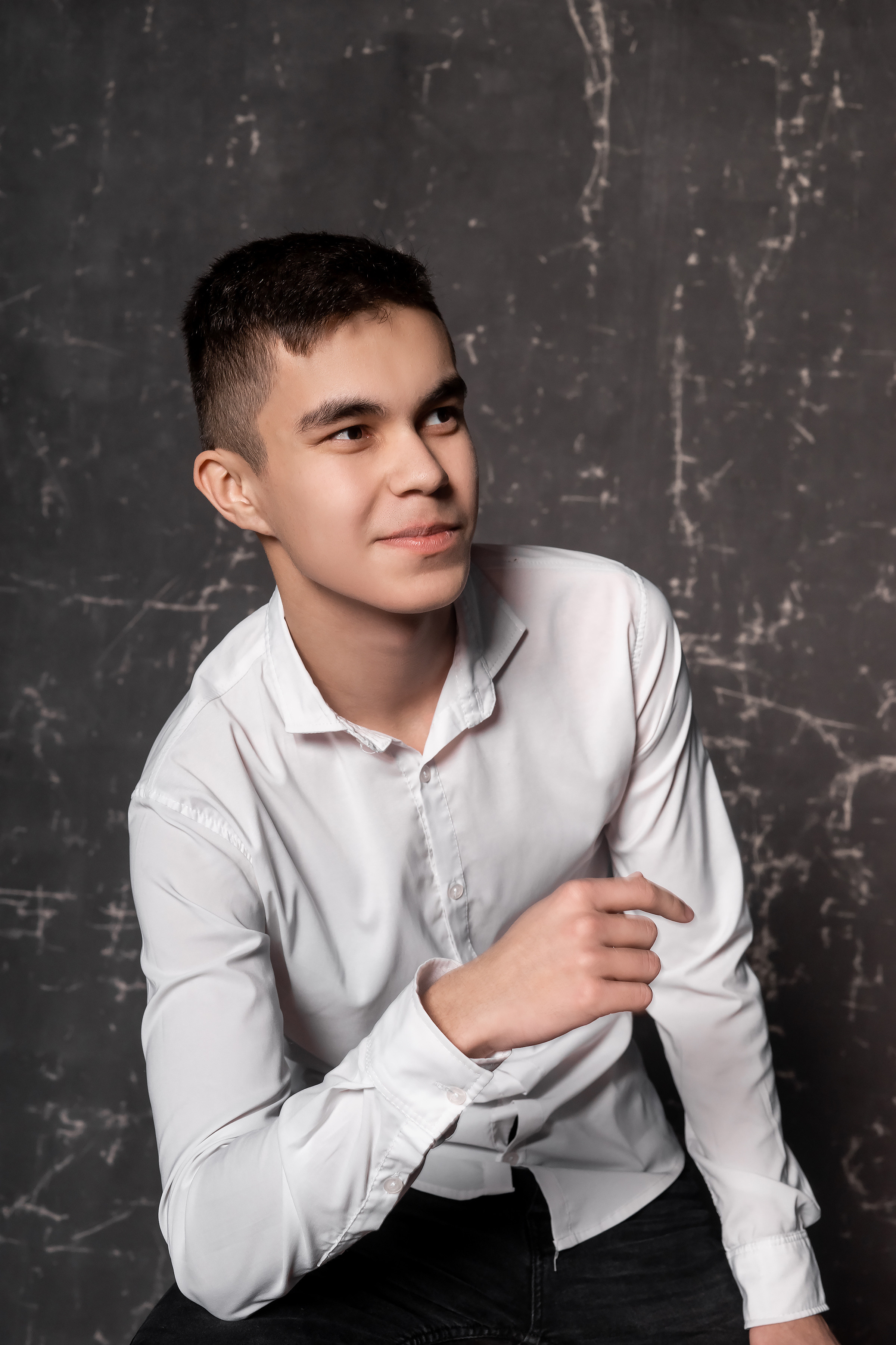 СТУДИЯ «Культура» сьемка для альбома СОШ 57 -11кл. Ольга Плаксина фотограф в Саратове