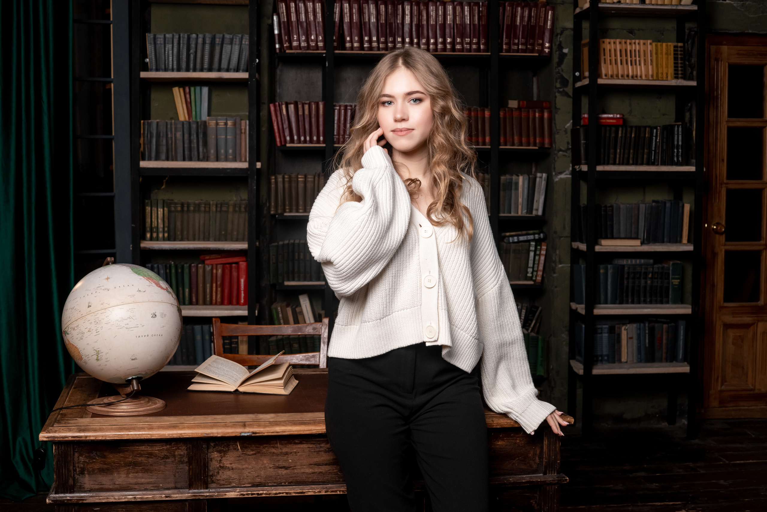 СТУДИЯ «Культура» сьемка для альбома СОШ 57 -11кл. Ольга Плаксина фотограф в Саратове