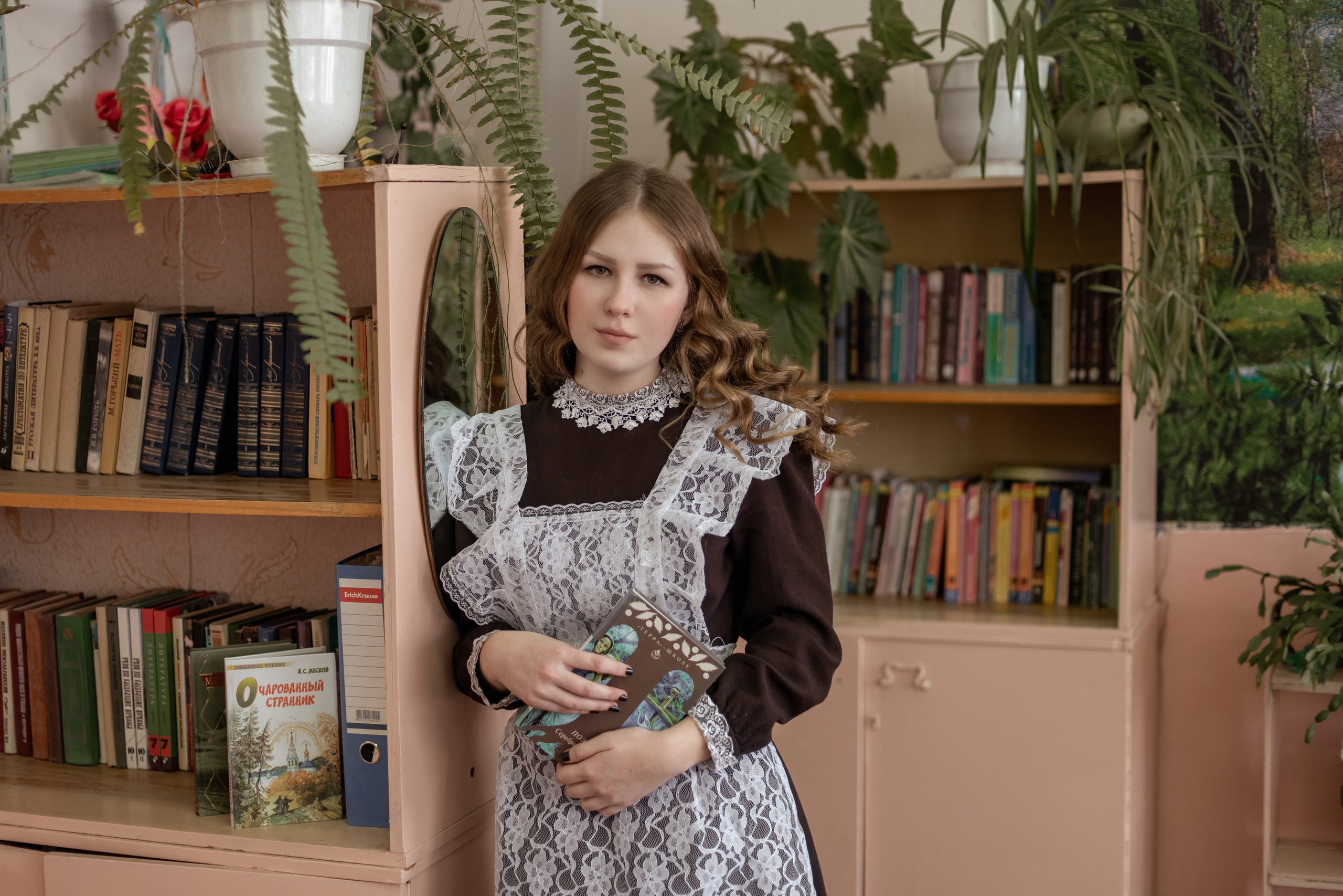 11 кл сош 10 сьемка для альбома. Ольга Плаксина фотограф в Саратове