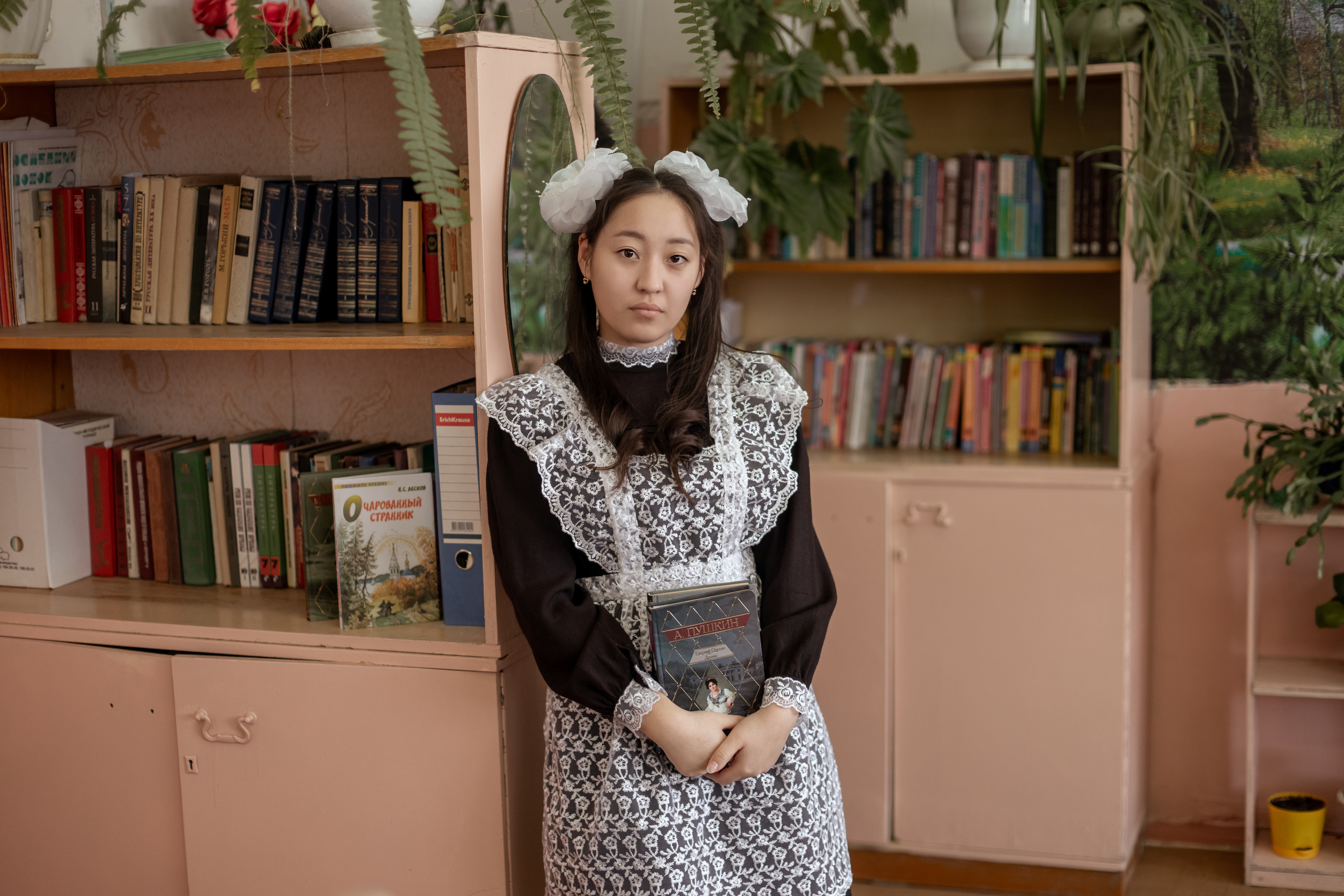 11 кл сош 10 сьемка для альбома. Ольга Плаксина фотограф в Саратове