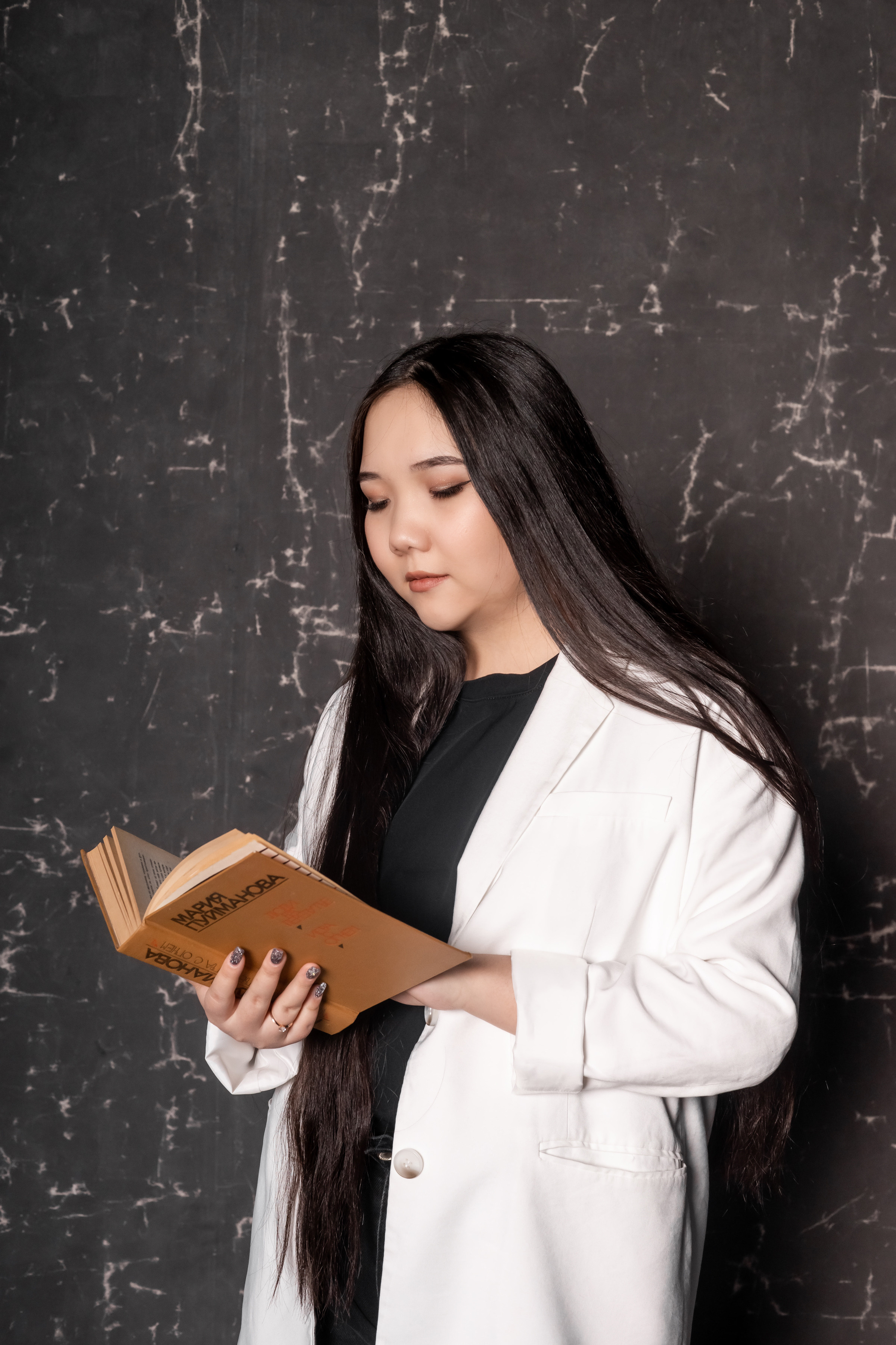 СТУДИЯ «Культура» сьемка для альбома СОШ 57 -11кл. Ольга Плаксина фотограф в Саратове