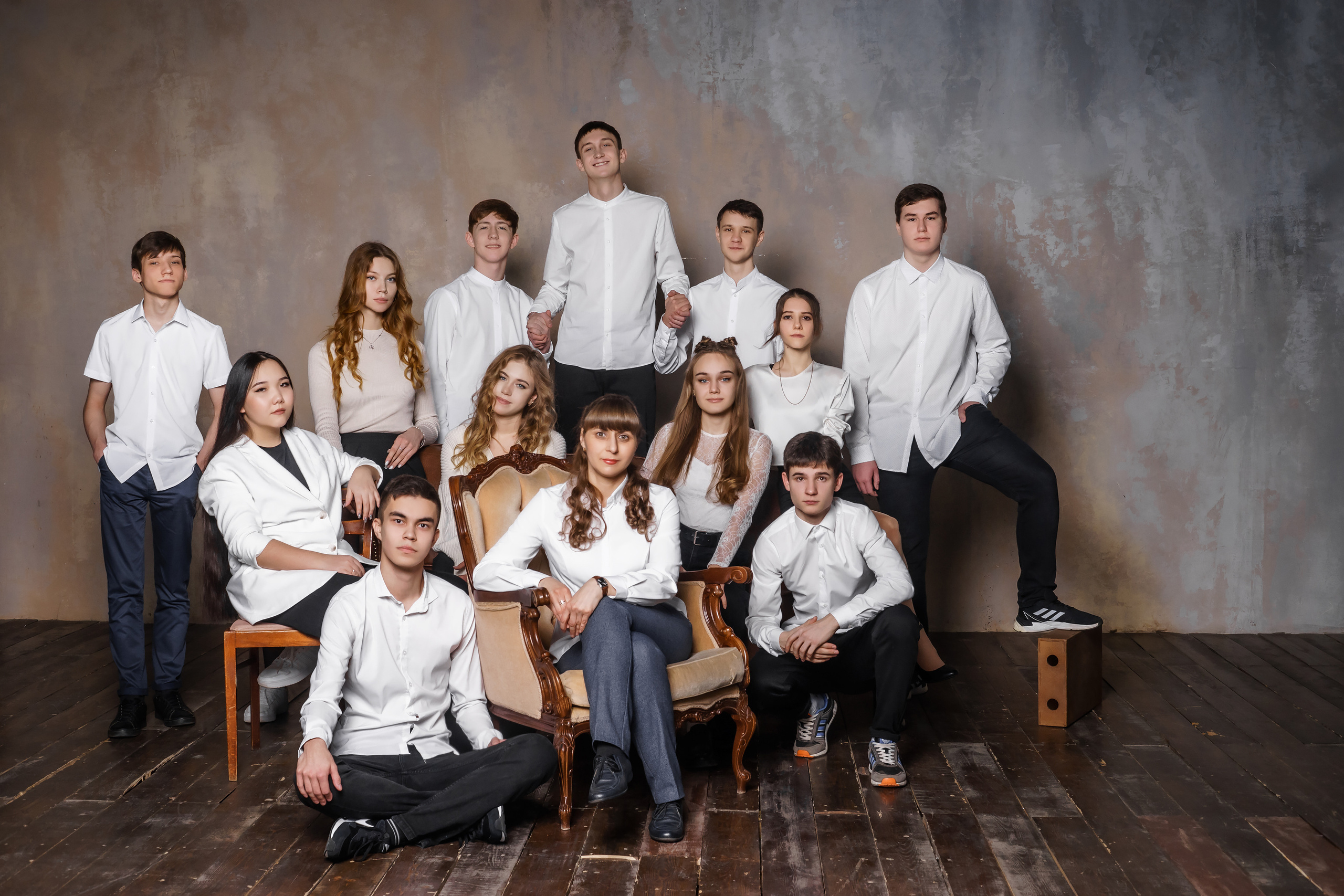 СТУДИЯ «Культура» сьемка для альбома СОШ 57 -11кл. Ольга Плаксина фотограф в Саратове