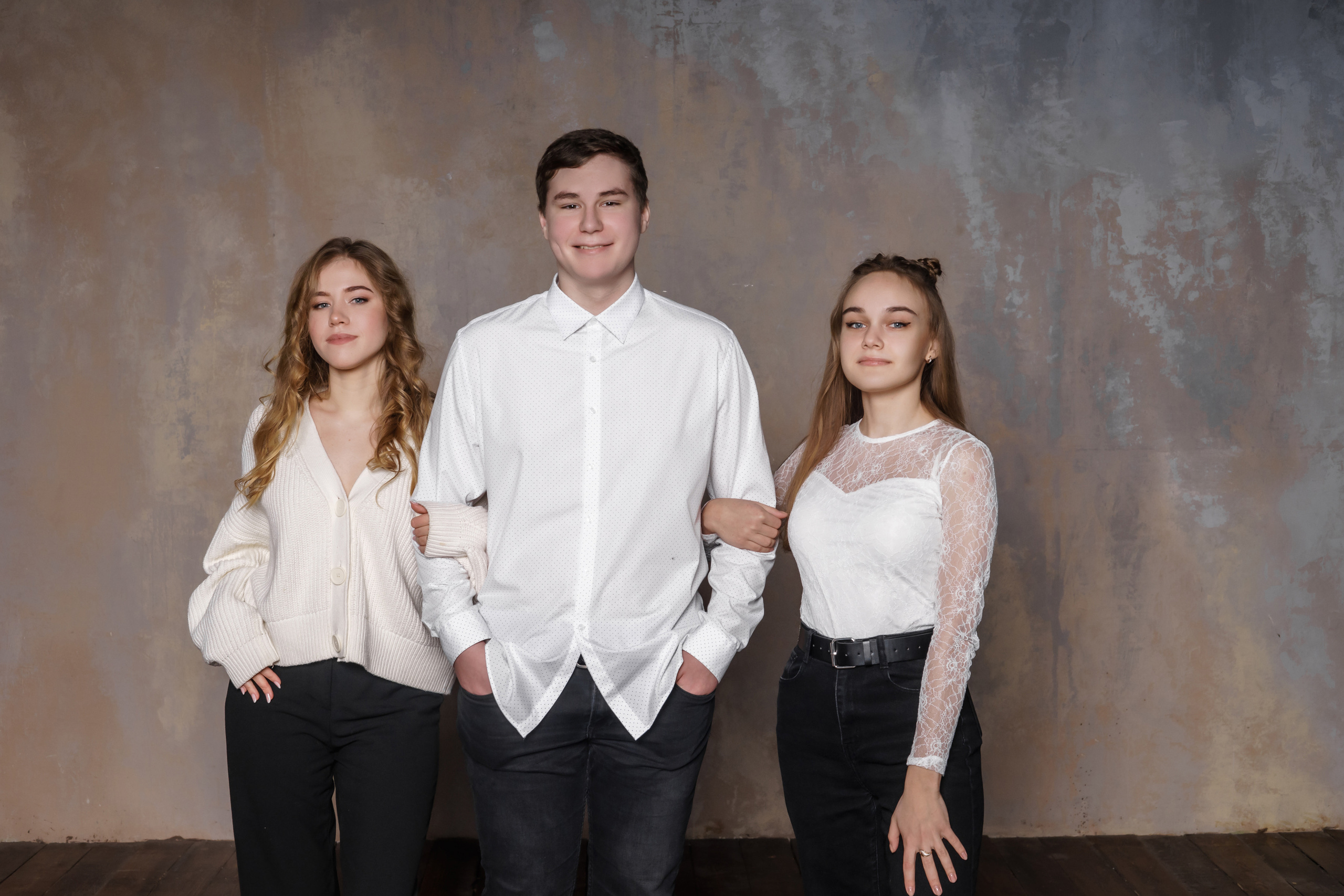 СТУДИЯ «Культура» сьемка для альбома СОШ 57 -11кл. Ольга Плаксина фотограф в Саратове