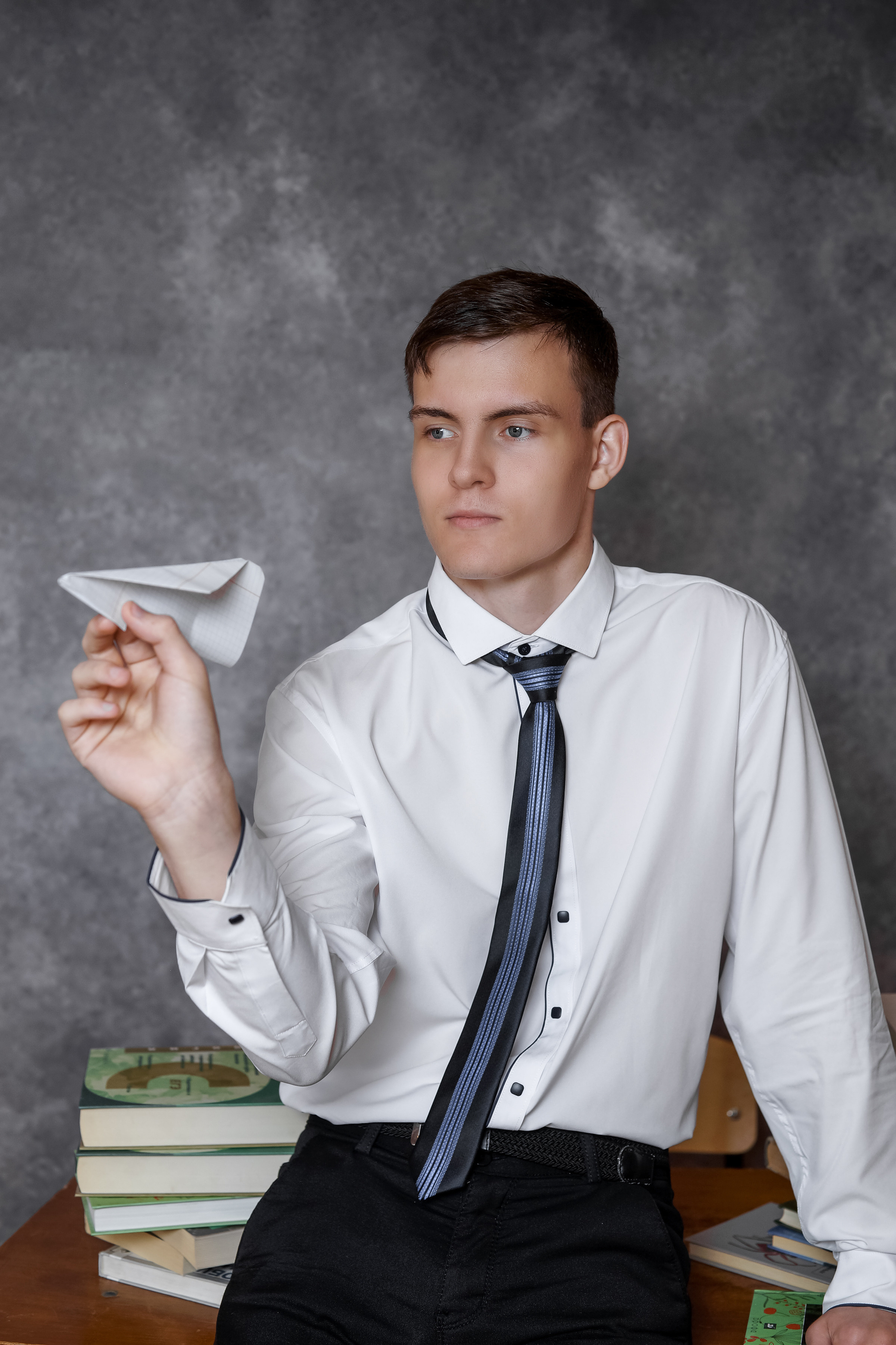 11 класс- СОШ 8 — выпуск 2022 — съёмка для альбома. Ольга Плаксина фотограф в Саратове