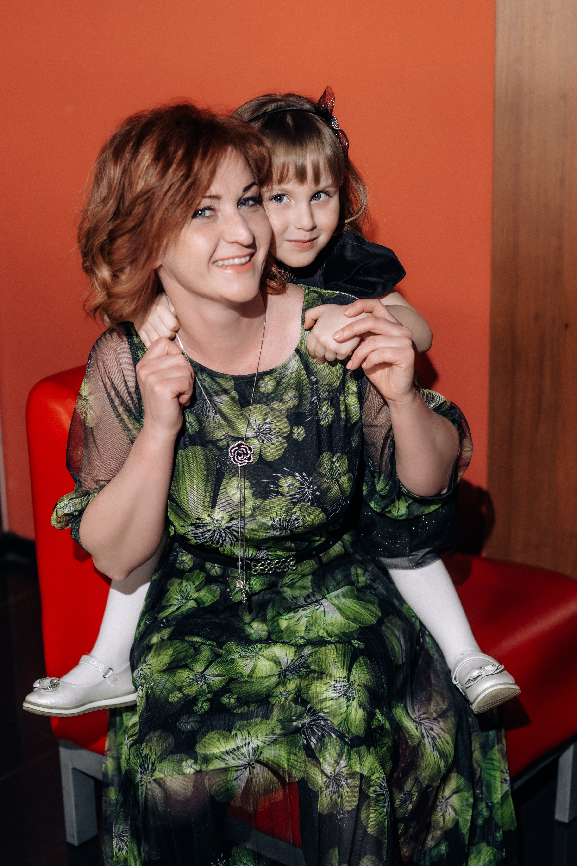 Мама с дочкой , семейная сьемка. Ольга Плаксина фотограф в Саратове