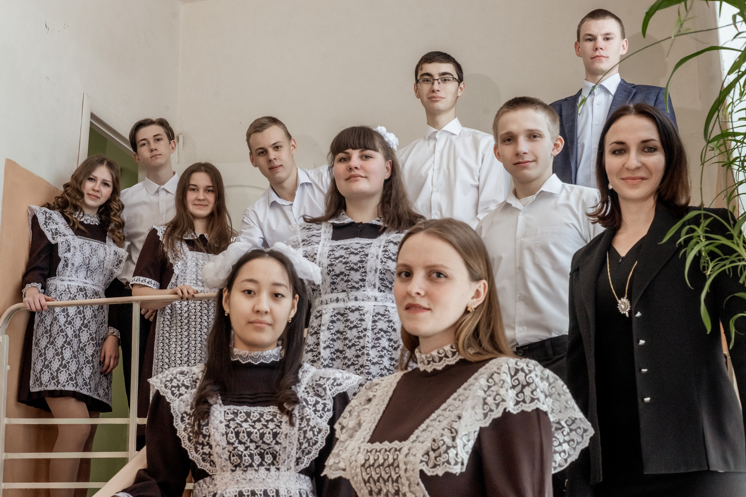 11 кл сош 10 сьемка для альбома. Ольга Плаксина фотограф в Саратове