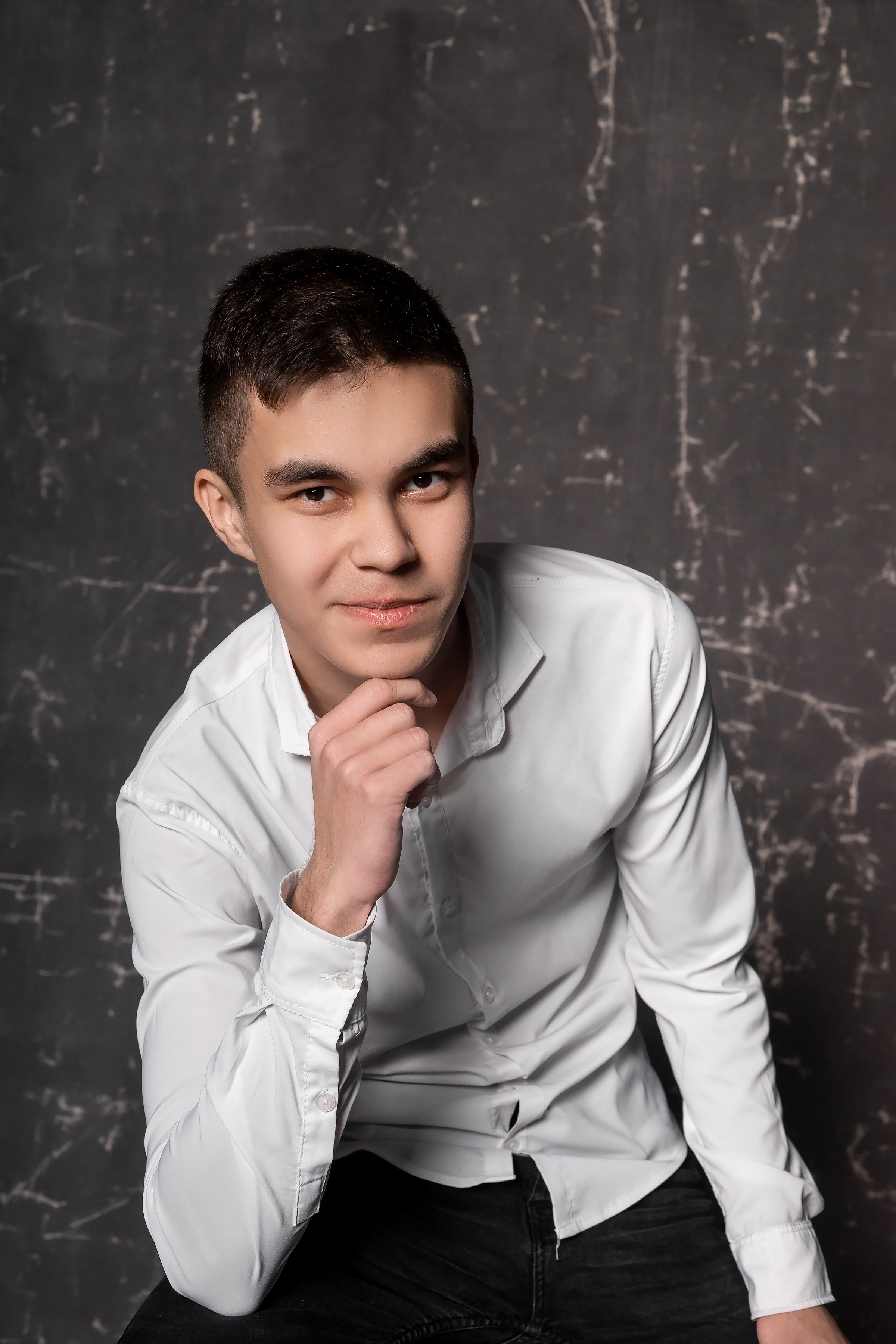 СТУДИЯ «Культура» сьемка для альбома СОШ 57 -11кл. Ольга Плаксина фотограф в Саратове