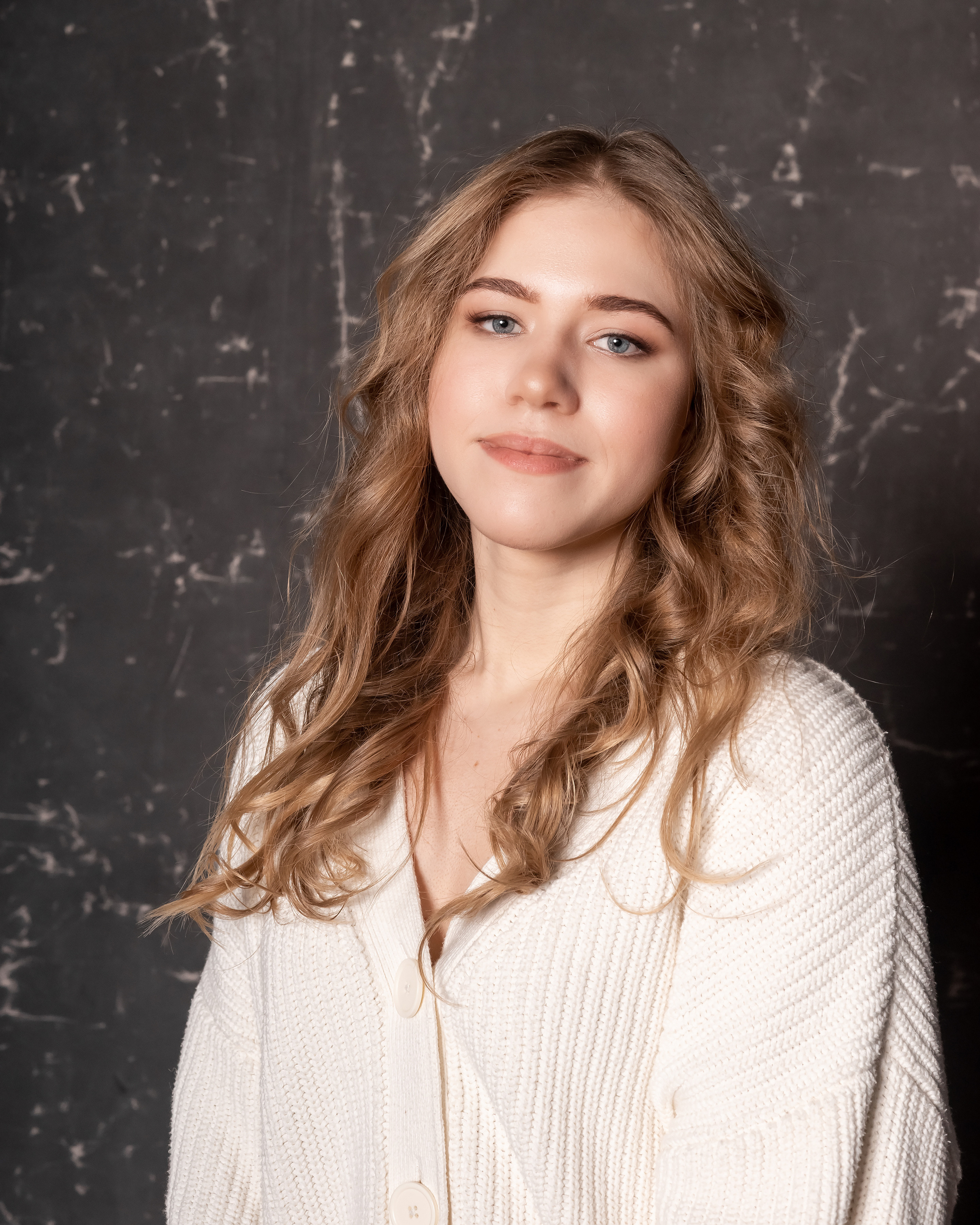 СТУДИЯ «Культура» сьемка для альбома СОШ 57 -11кл. Ольга Плаксина фотограф в Саратове