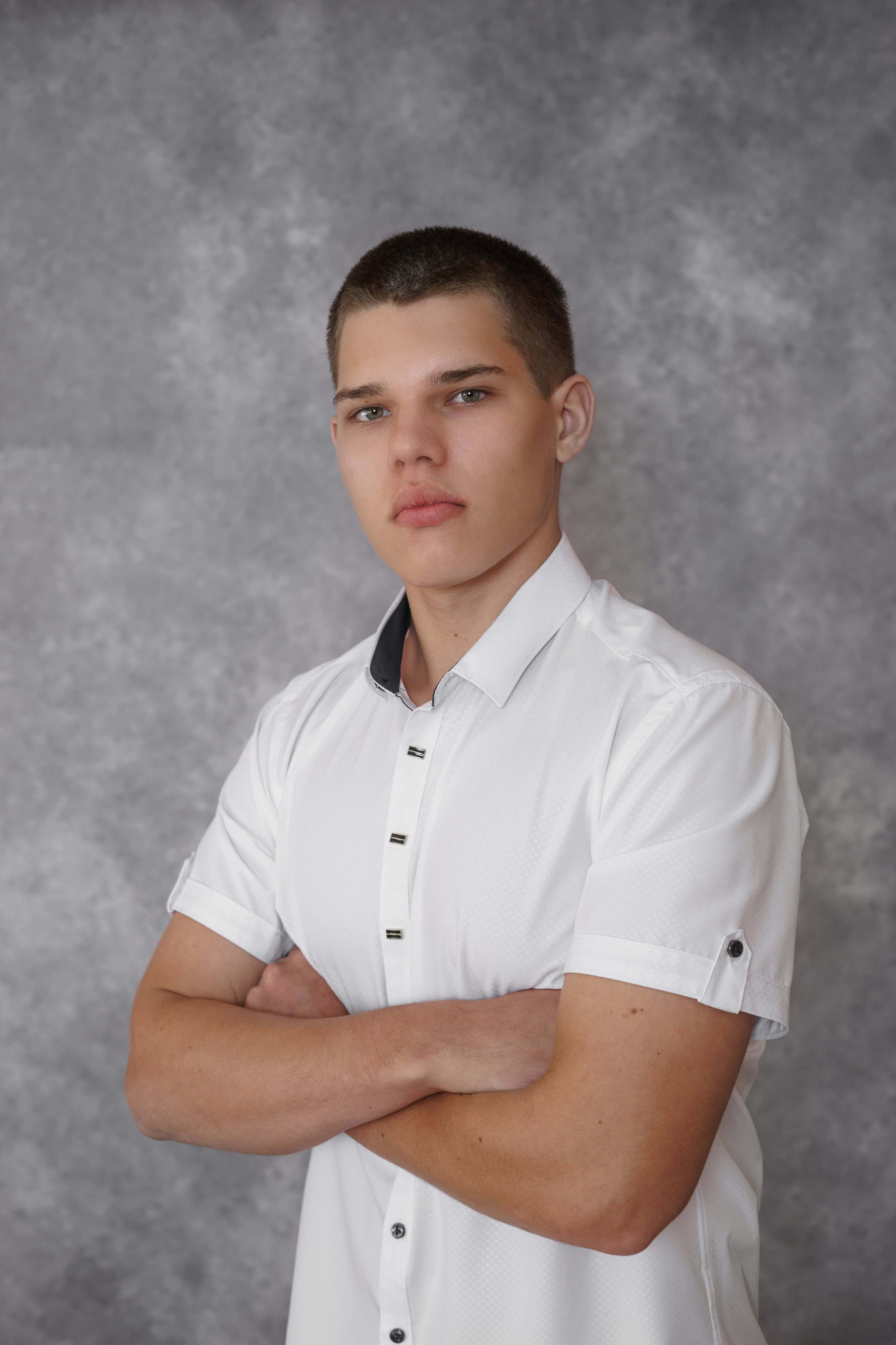 11 класс- СОШ 8 — выпуск 2022 — съёмка для альбома. Ольга Плаксина фотограф в Саратове