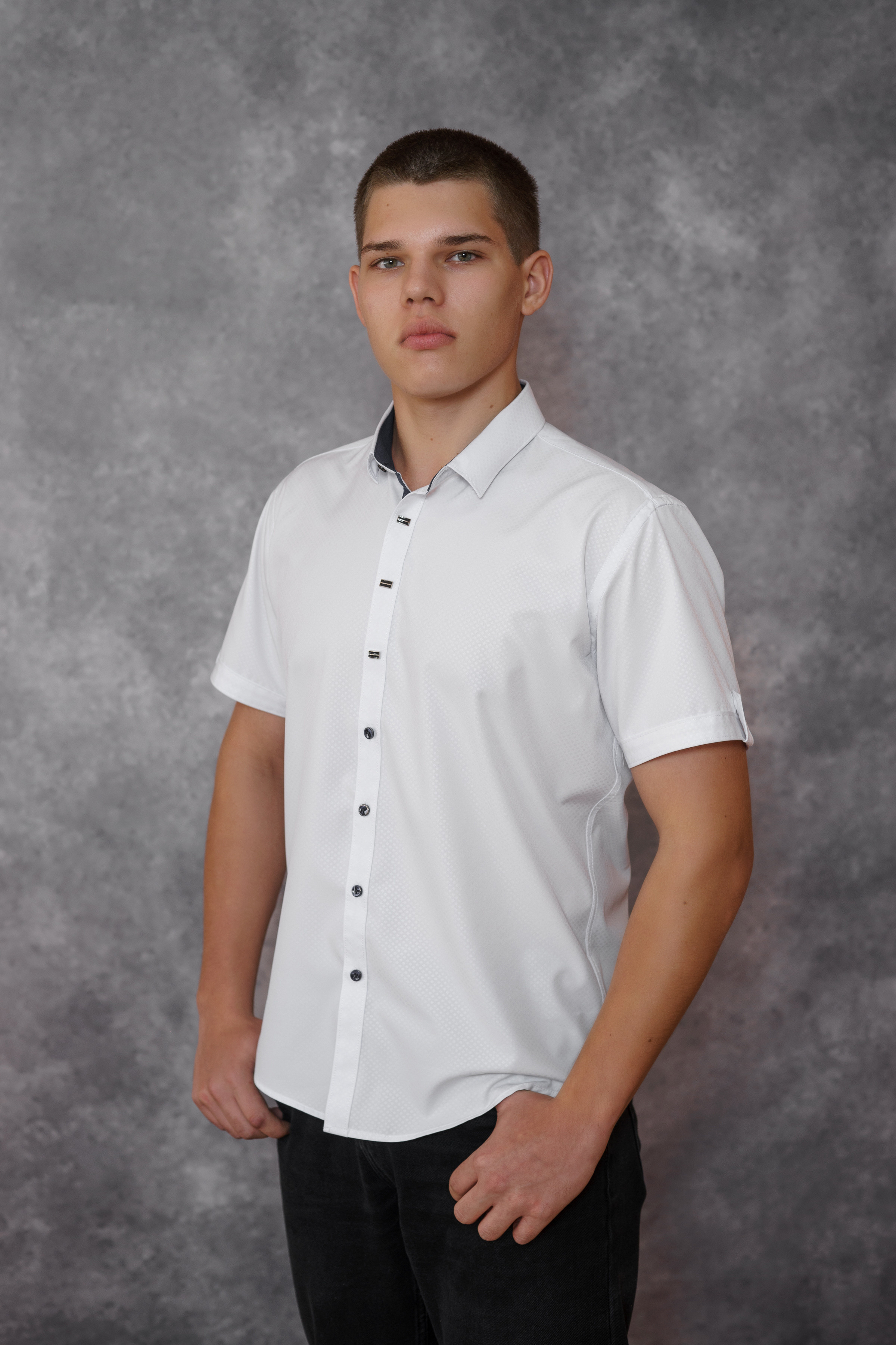 11 класс- СОШ 8 — выпуск 2022 — съёмка для альбома. Ольга Плаксина фотограф в Саратове