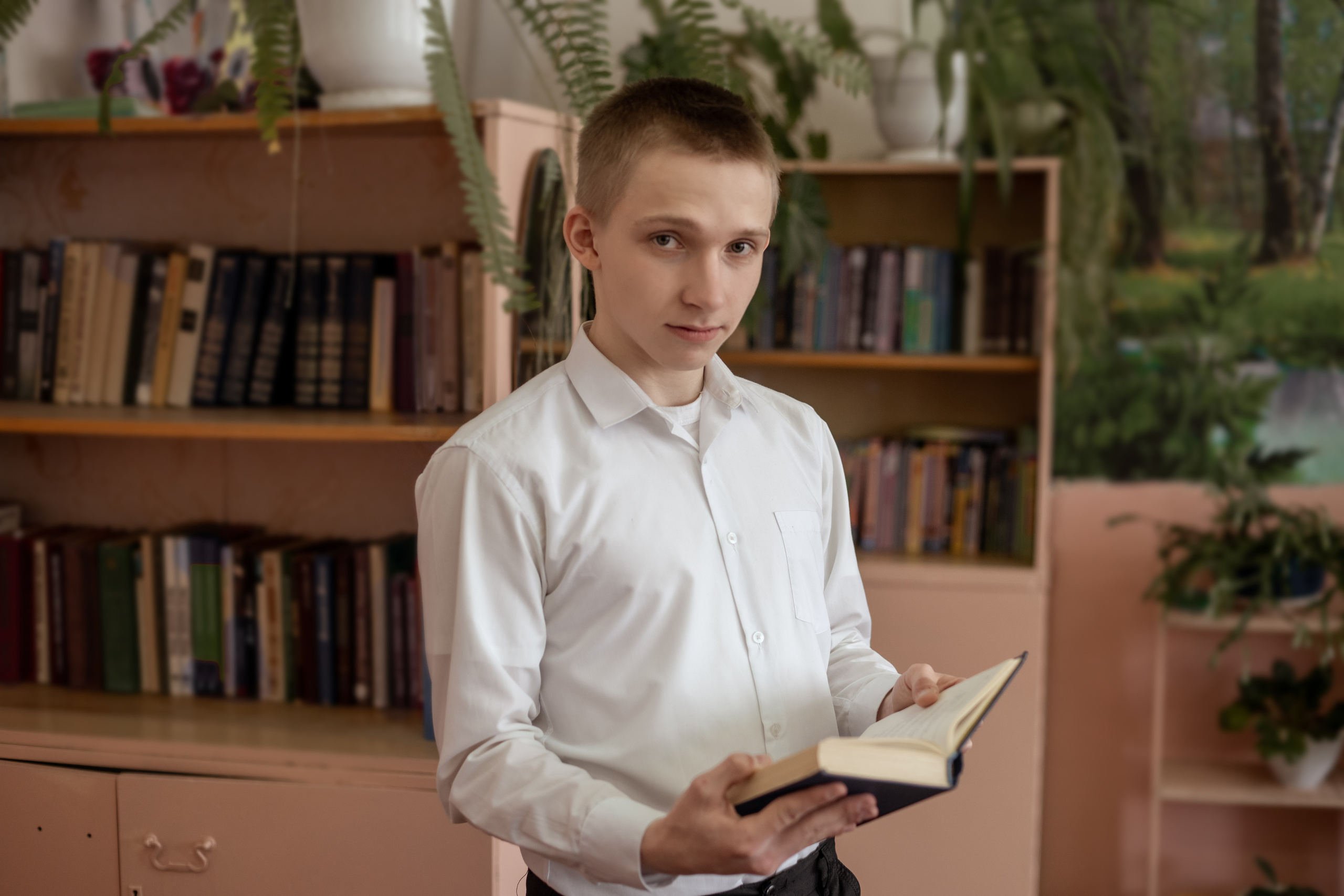 11 кл сош 10 сьемка для альбома. Ольга Плаксина фотограф в Саратове