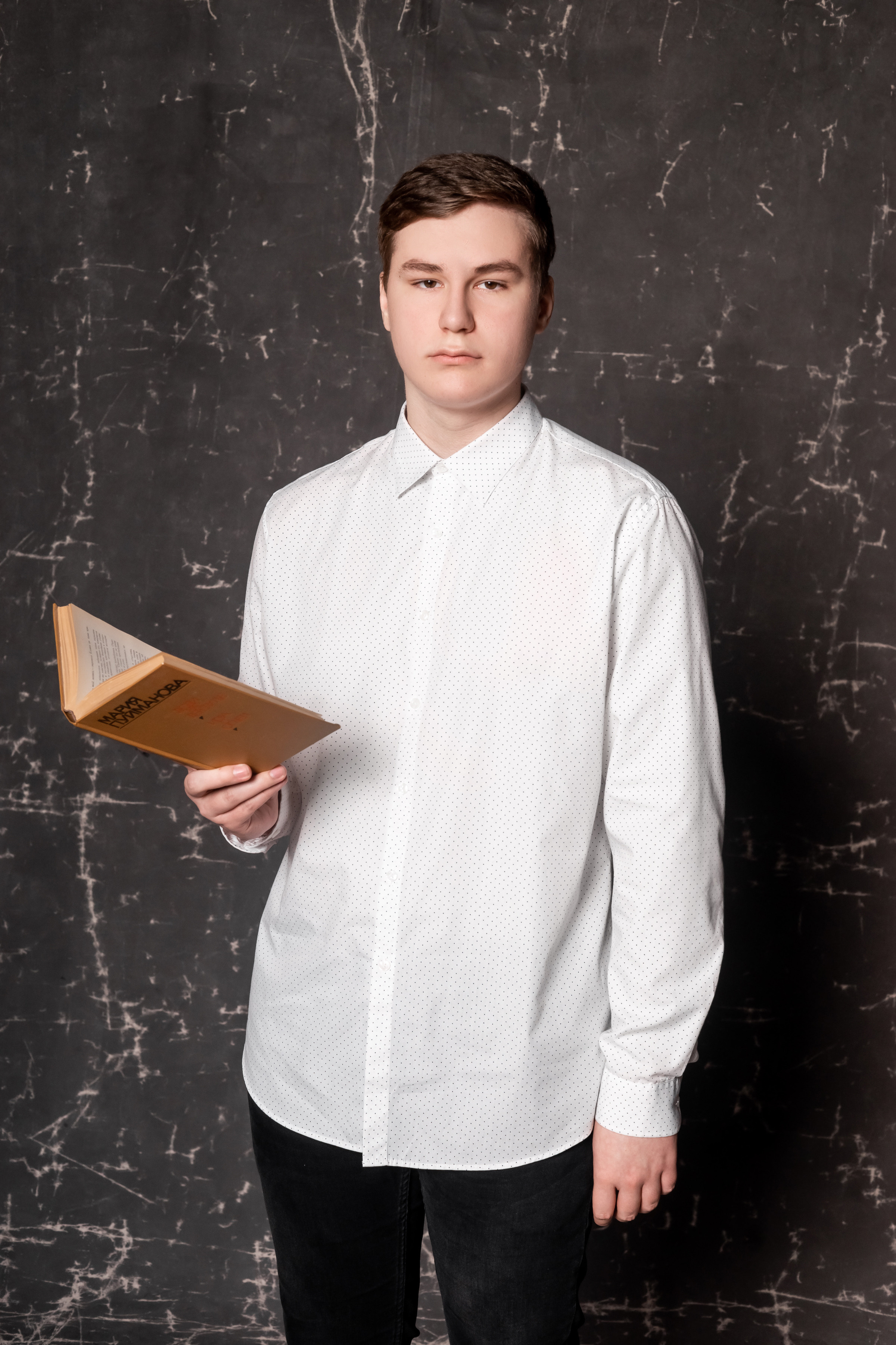 СТУДИЯ «Культура» сьемка для альбома СОШ 57 -11кл. Ольга Плаксина фотограф в Саратове