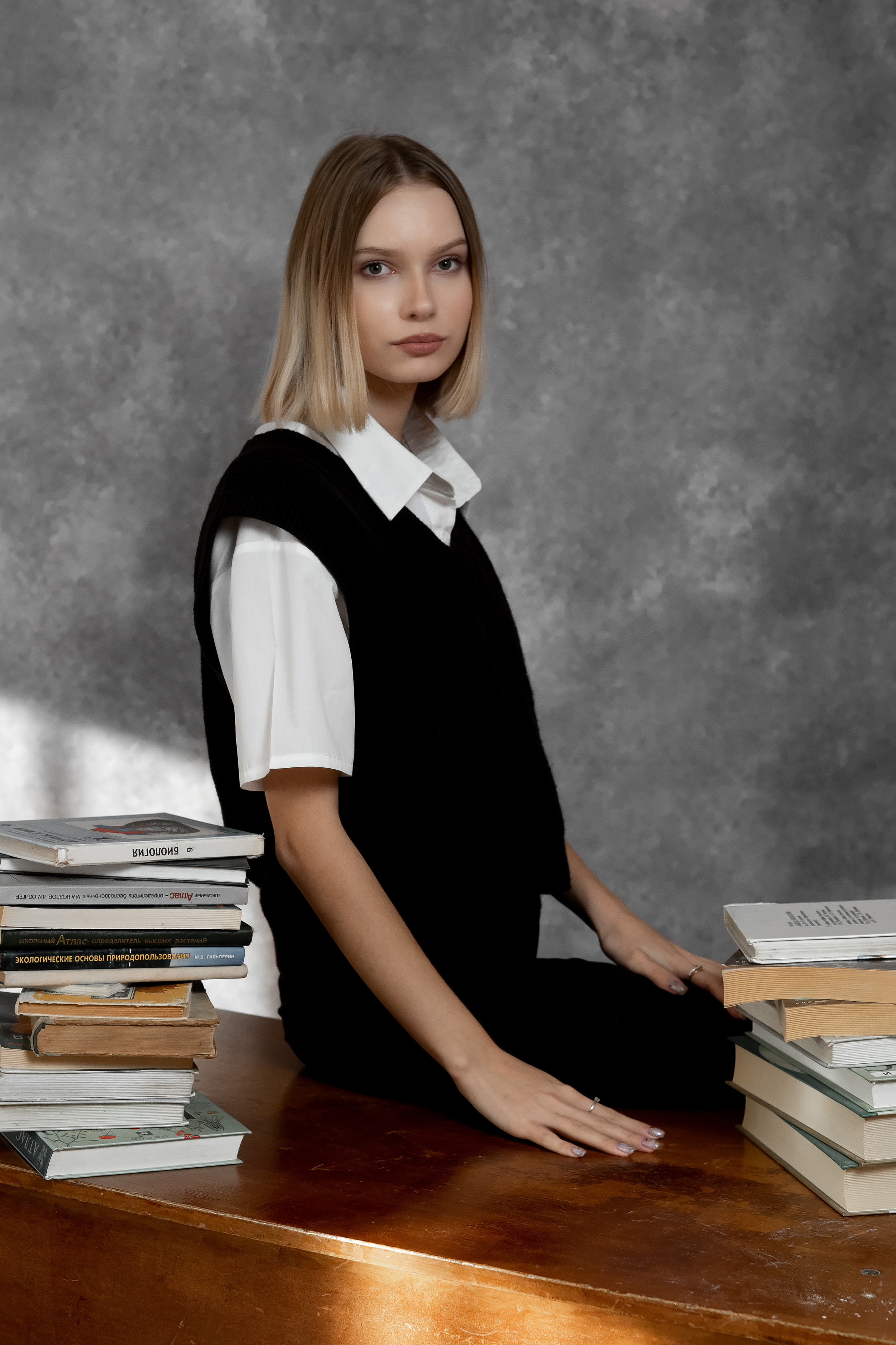 11 класс- СОШ 8 — выпуск 2022 — съёмка для альбома. Ольга Плаксина фотограф в Саратове