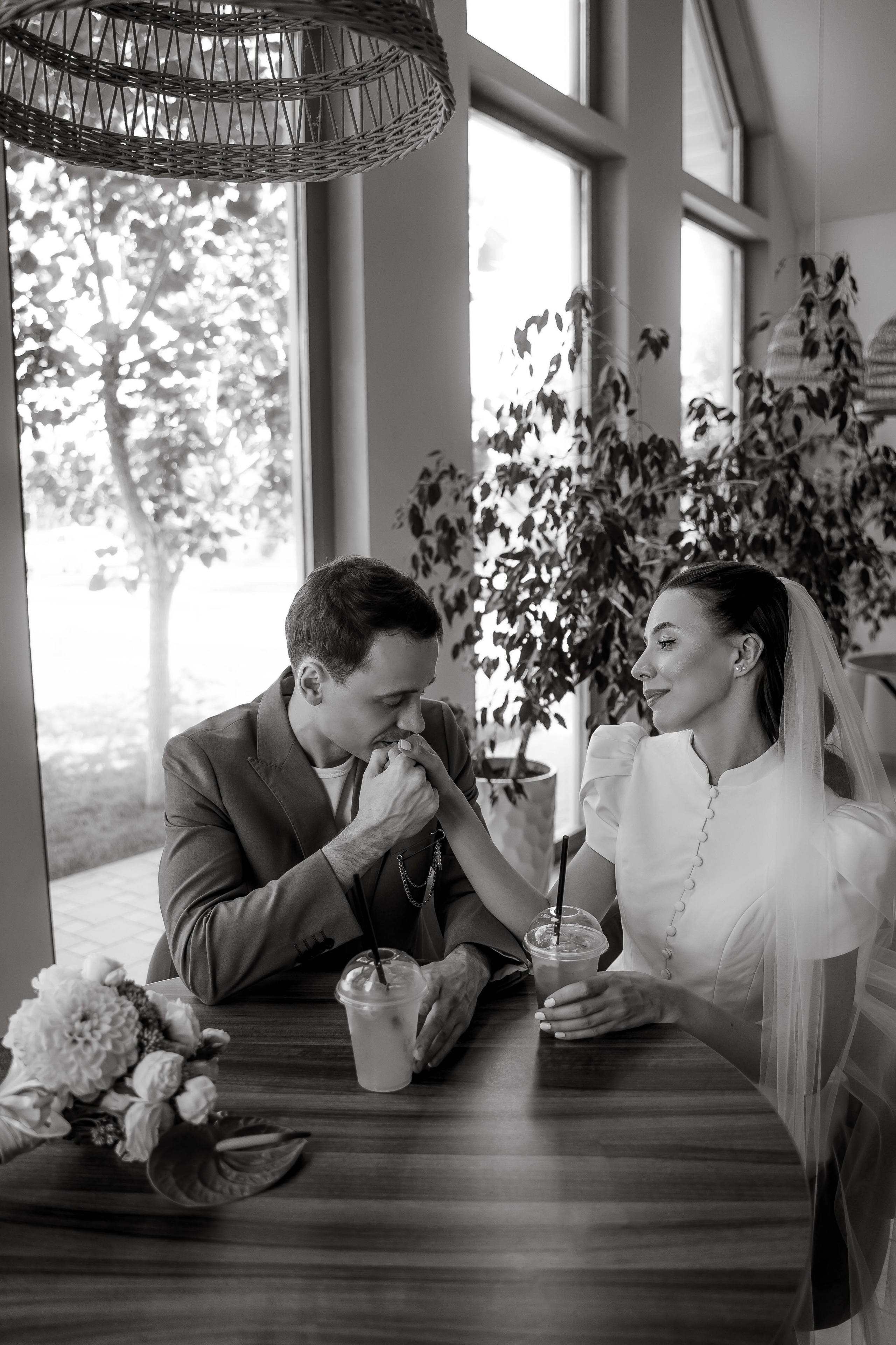 Саша и Вика — любовь на оливковом. Свадебный и семейный фотограф