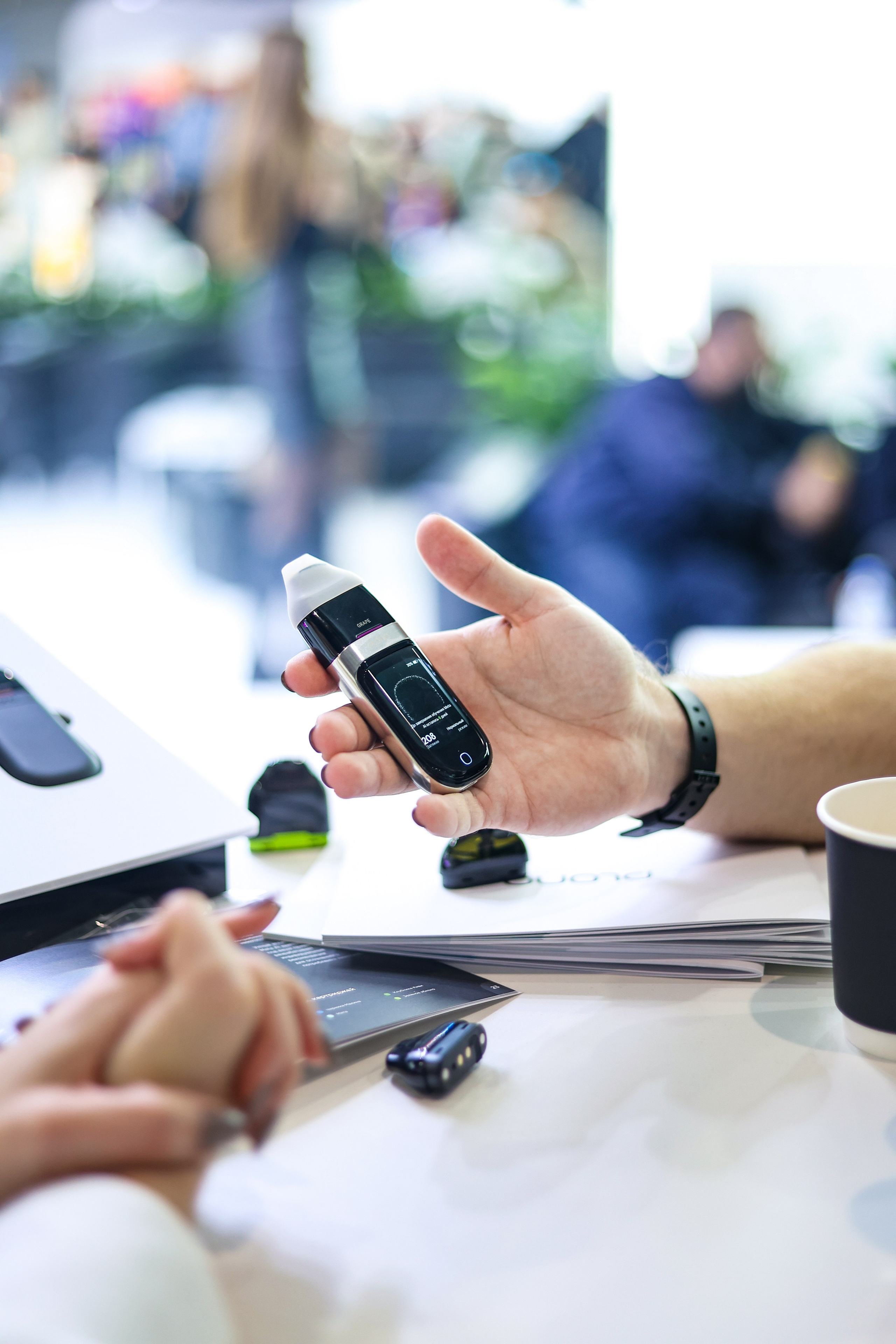 Стенд PLONQ на Vape Club Show. Фотограф Дарья Попова