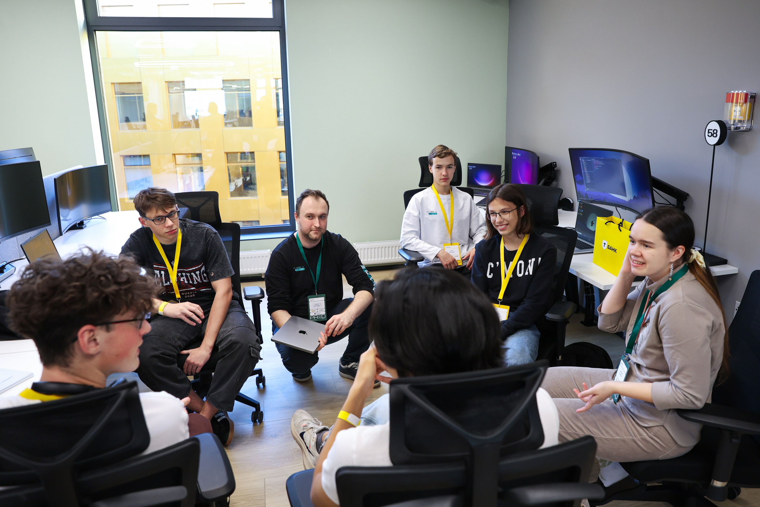 Хакатон PROD от Т-банка. Фотограф Дарья Попова