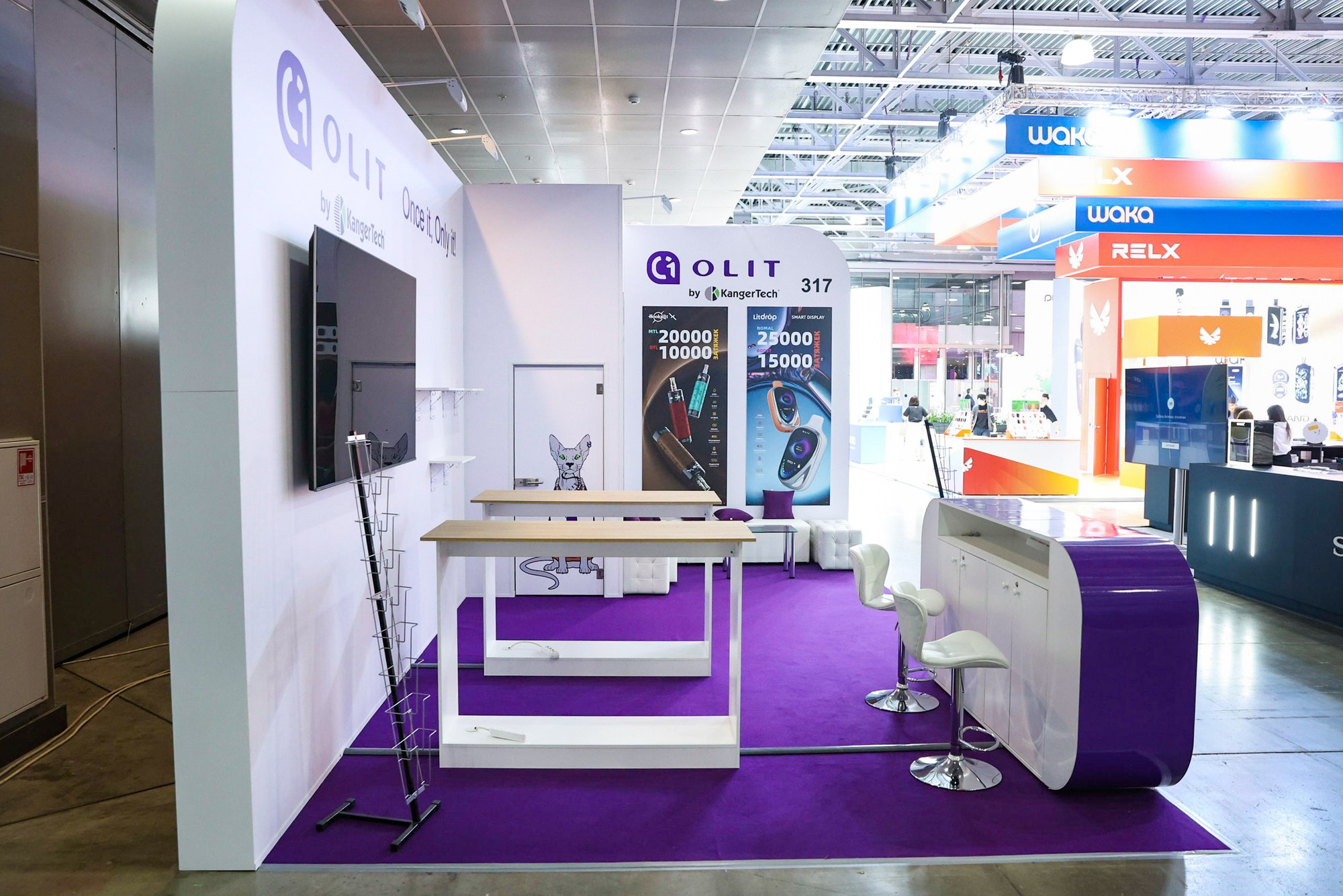 Застройка Vape Club Show. Фотограф Дарья Попова