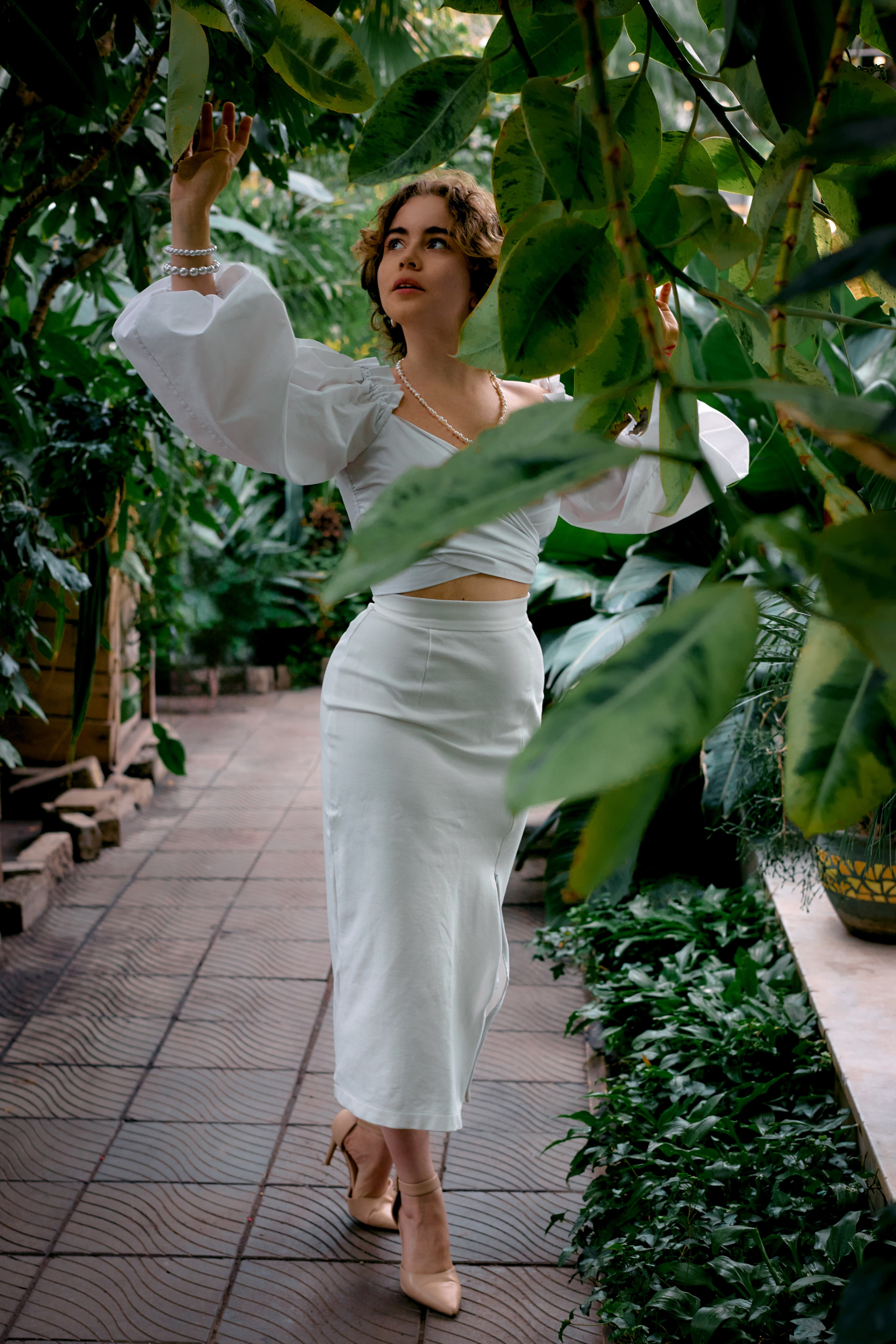 Фотосессия в саду. Портретный фотограф в Санкт-Петербурге Анастасия Епифанова