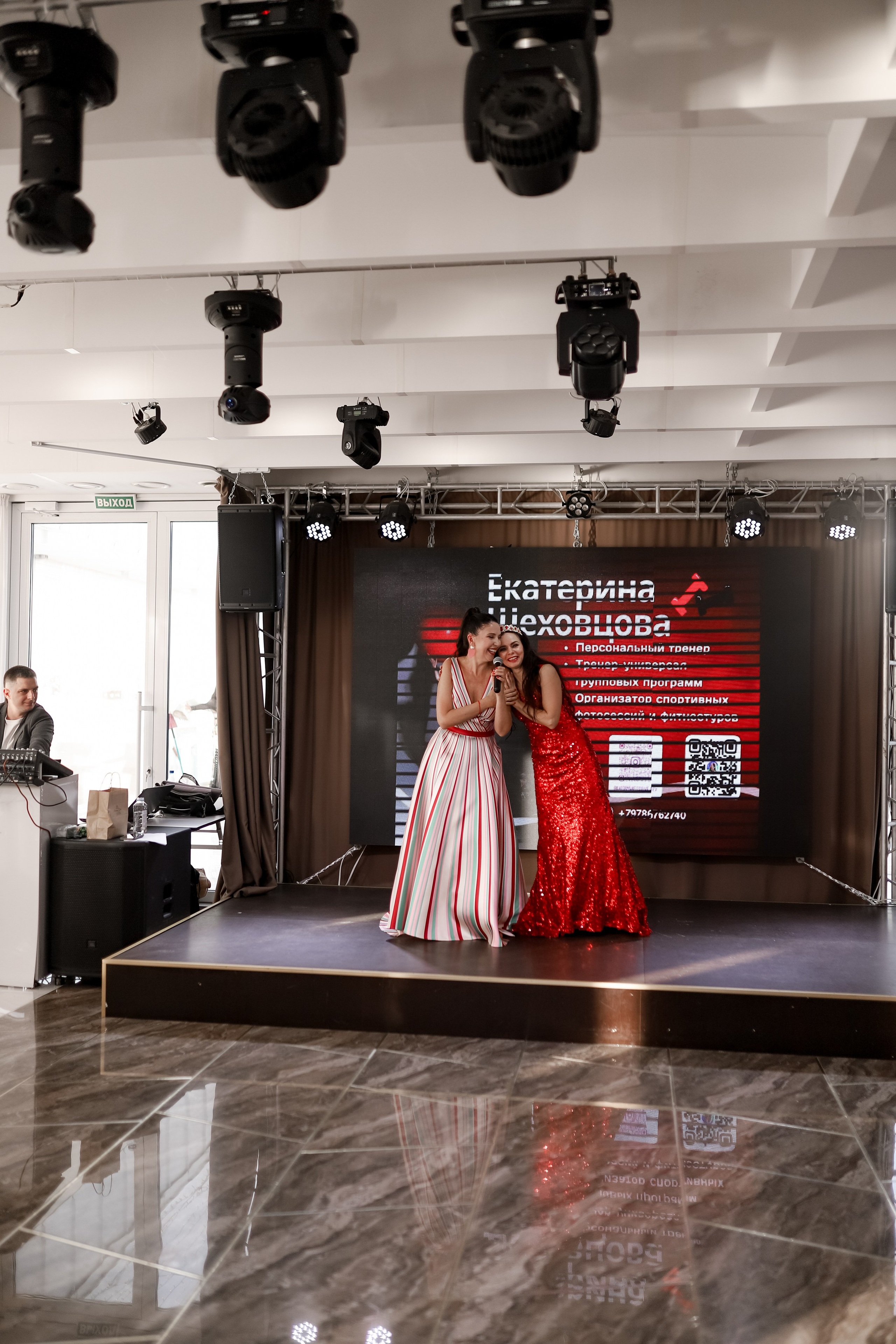 Роскошный вечер Наталии Карамянц