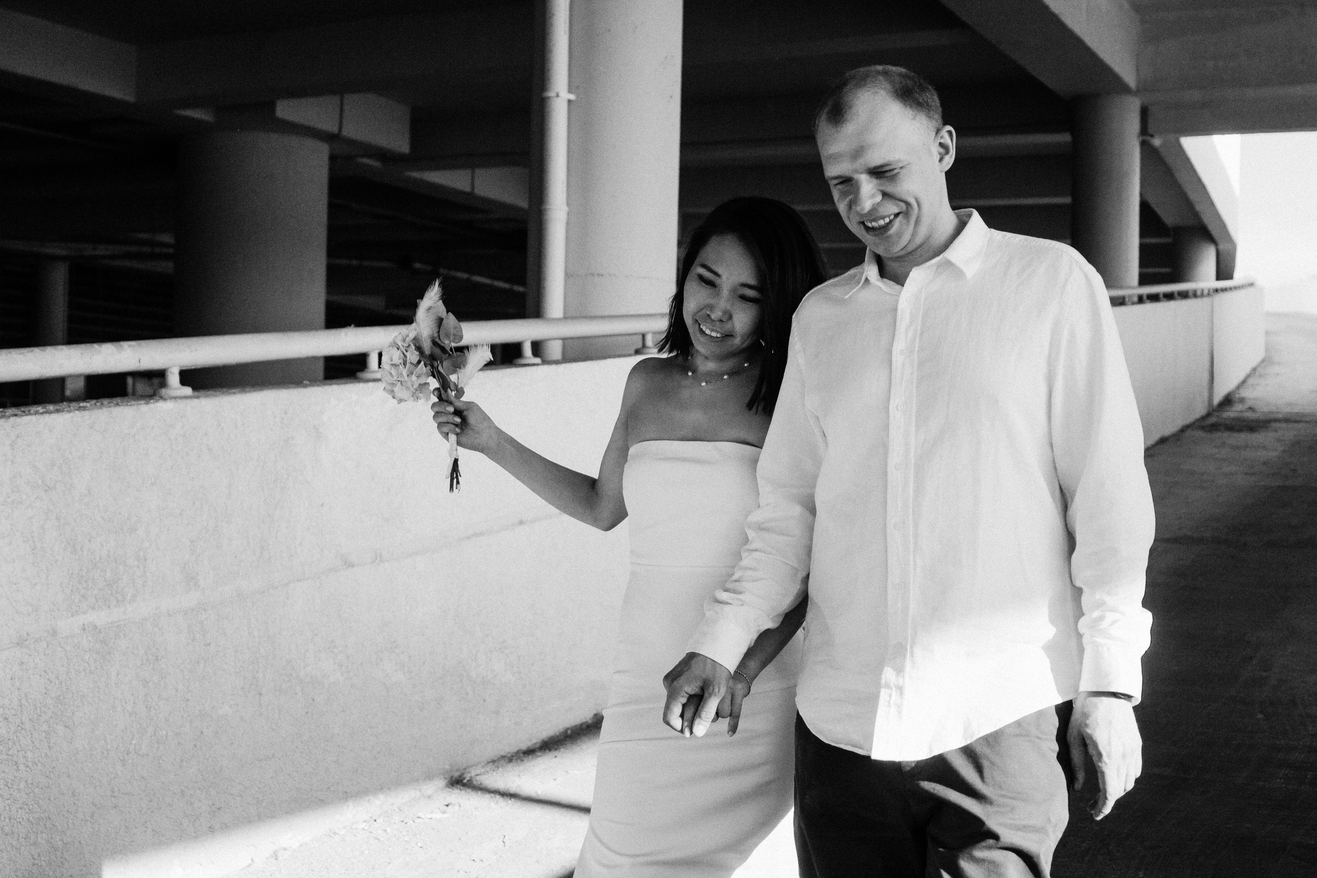 Прогулка с молодоженами. Фотографии с любовью