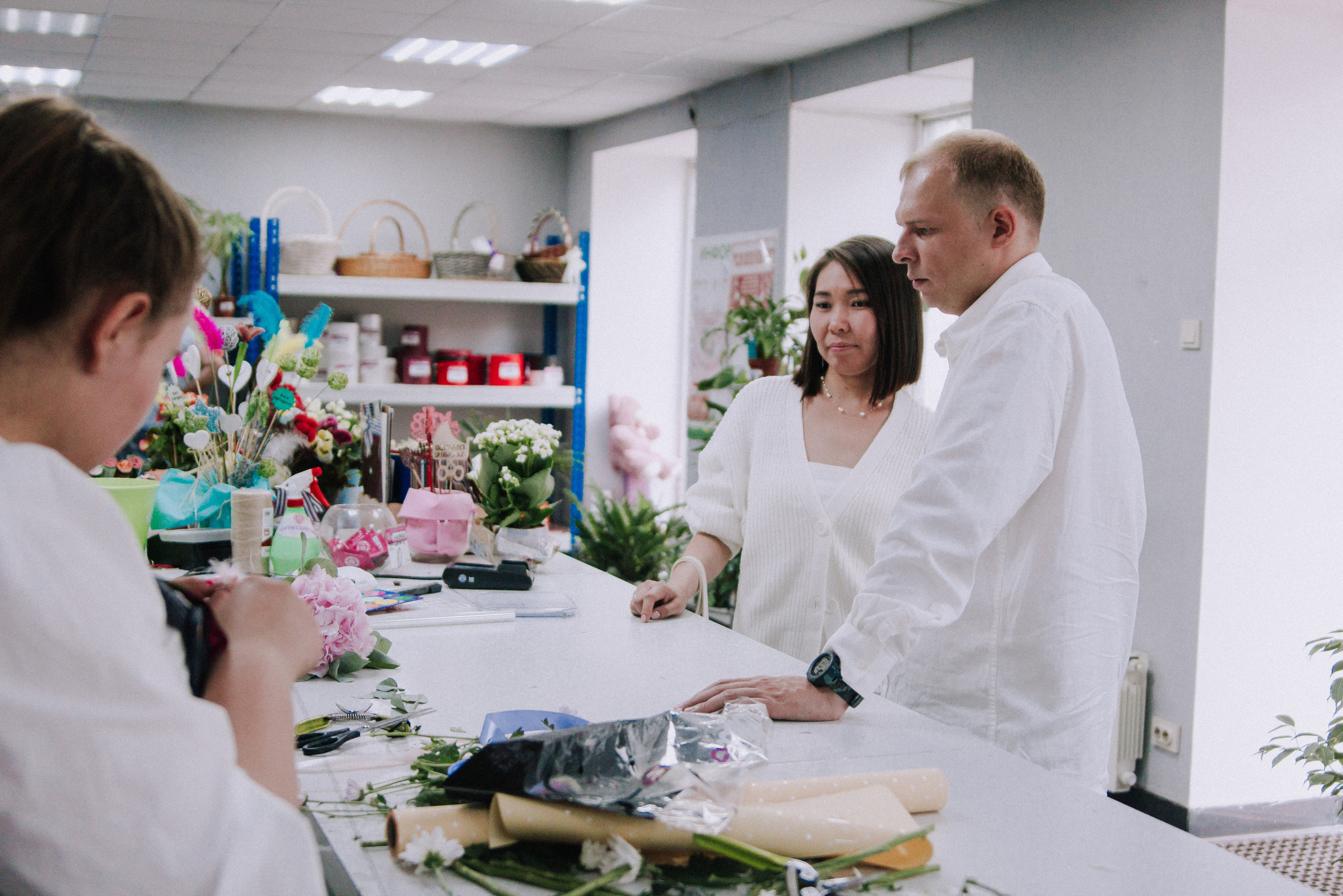 Прогулка с молодоженами. Фотографии с любовью