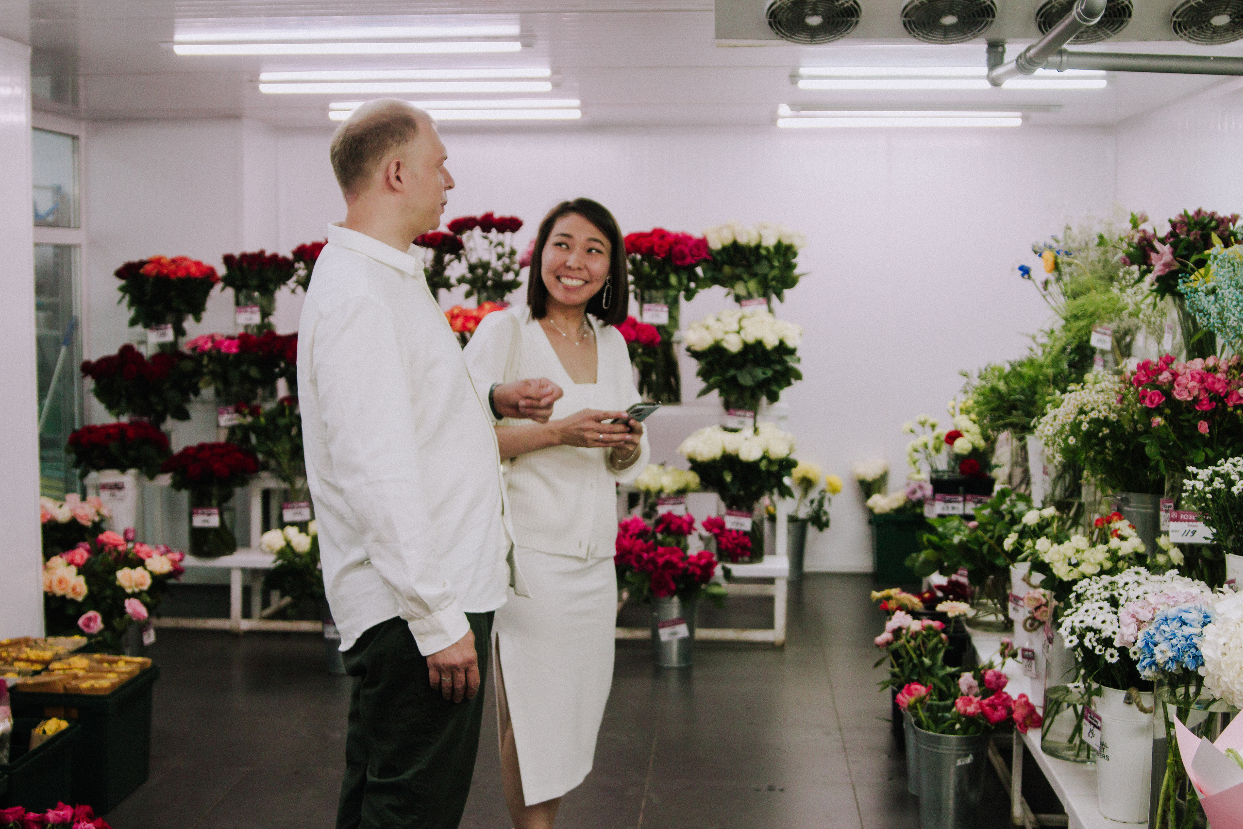 Прогулка с молодоженами. Фотографии с любовью