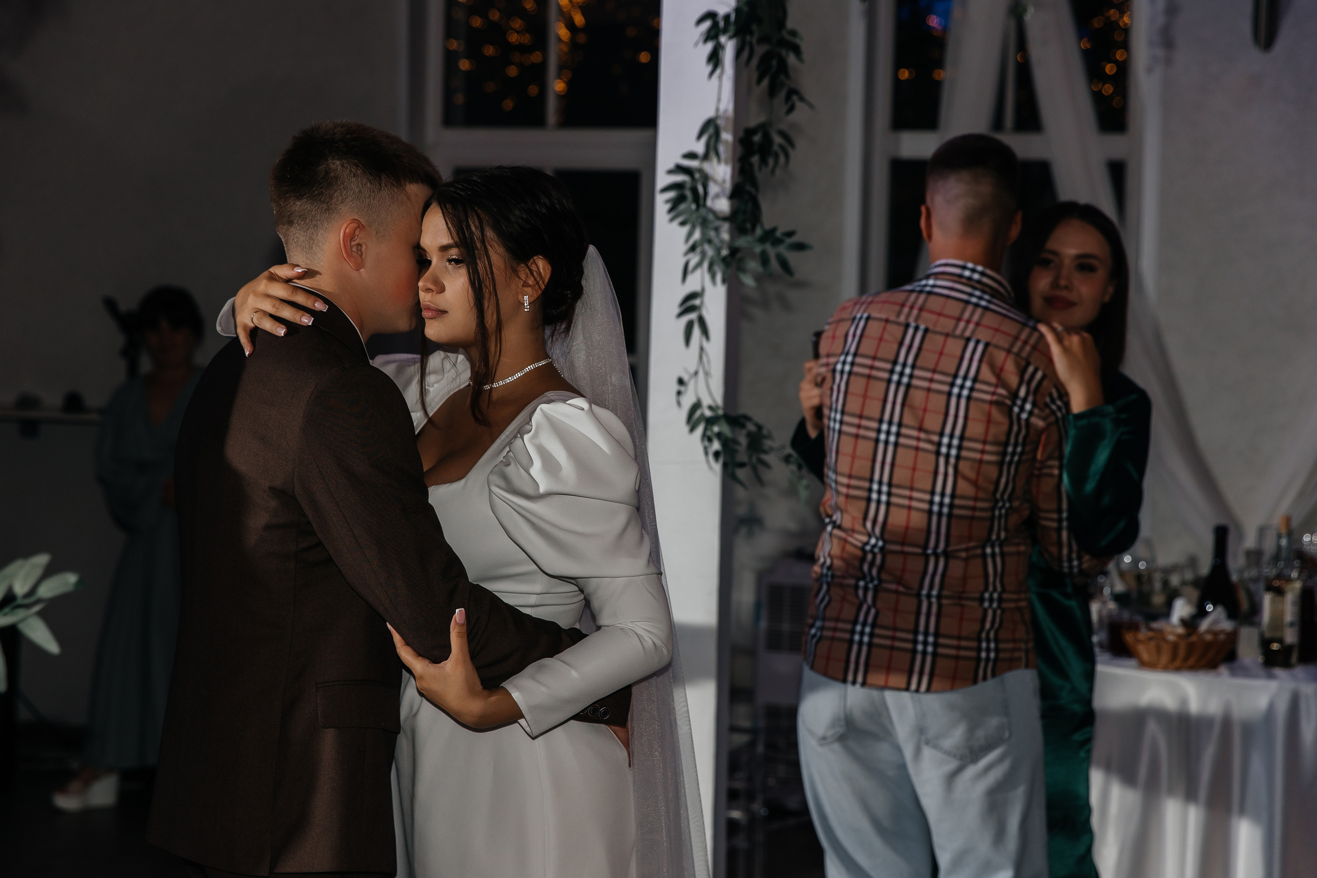 Виктория и Денис. Свадебный фотограф Красноярск — Кристина Ива