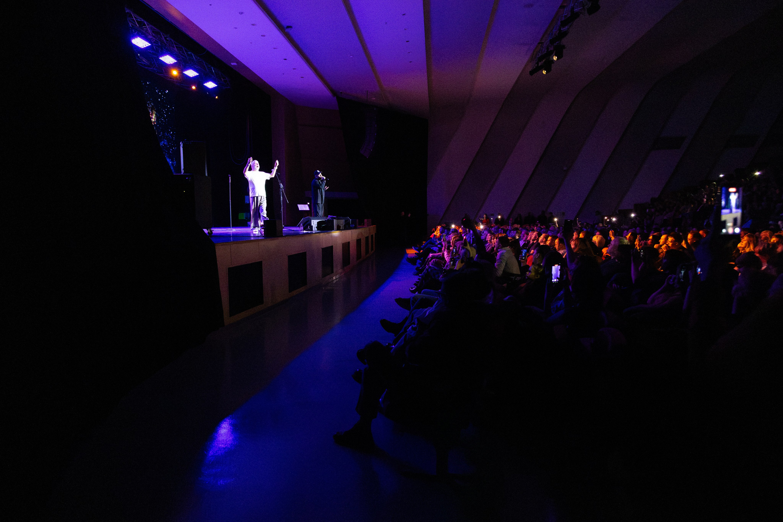 Сосо Павлиашвили КРАСНОЯРСК. Фотограф Красноярск съемки лавстори, фотосессия в студии, портретная съемка, творческие фотосессии