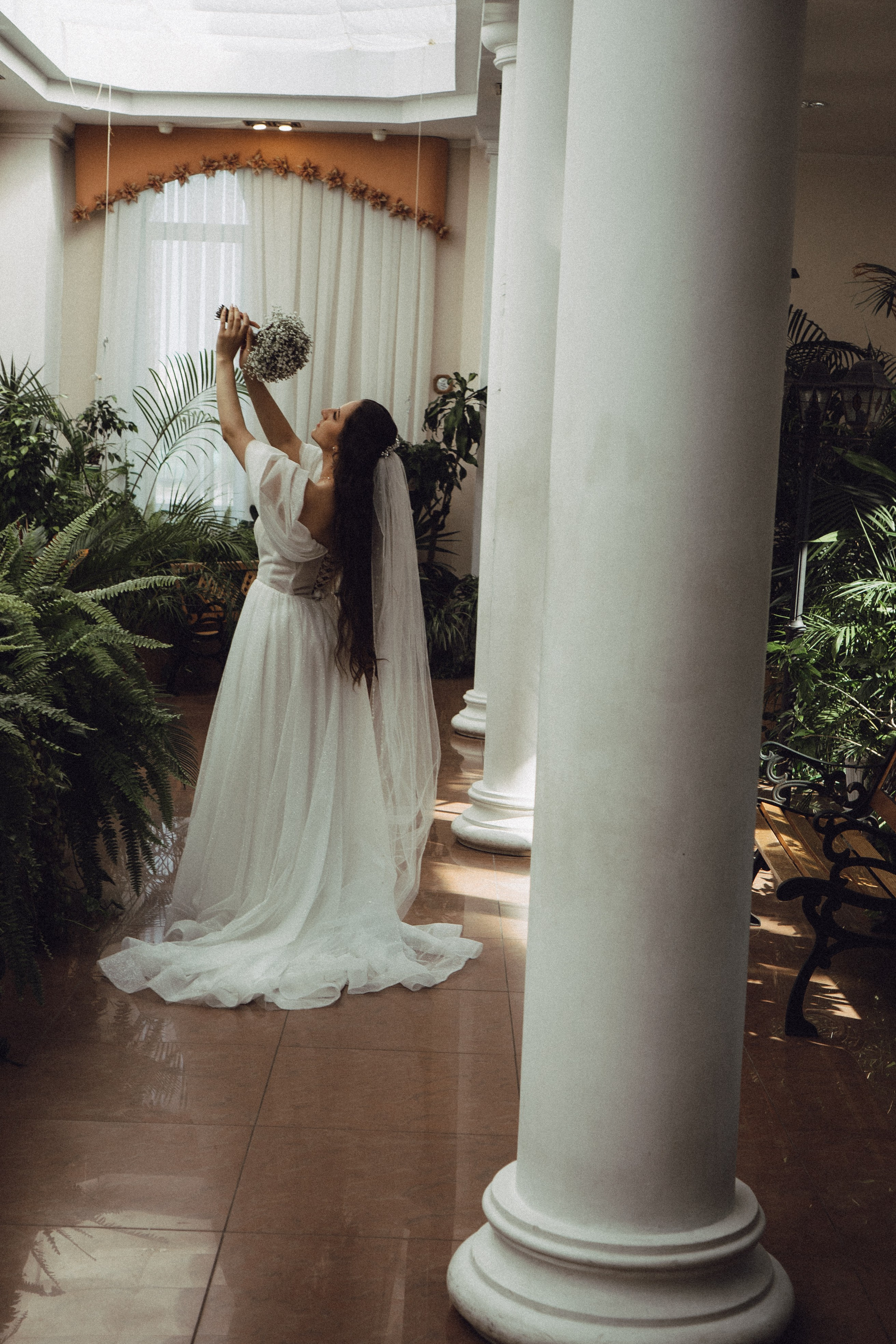 СВАДЕБНАЯ СЬЕМК В ПАРКЕ 300-ЛЕТИЯ. Профессиональный фотограф, Санкт-Петербург — Виктория Богомолова