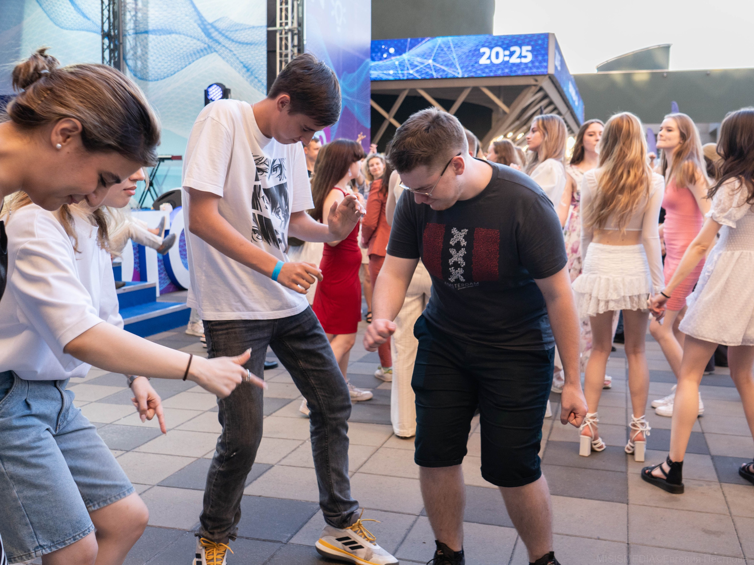 «МИР МИСИС — ЭТО МЫ!». Фотограф, оператор-монтажер, продюсер медиа проектов в Москве