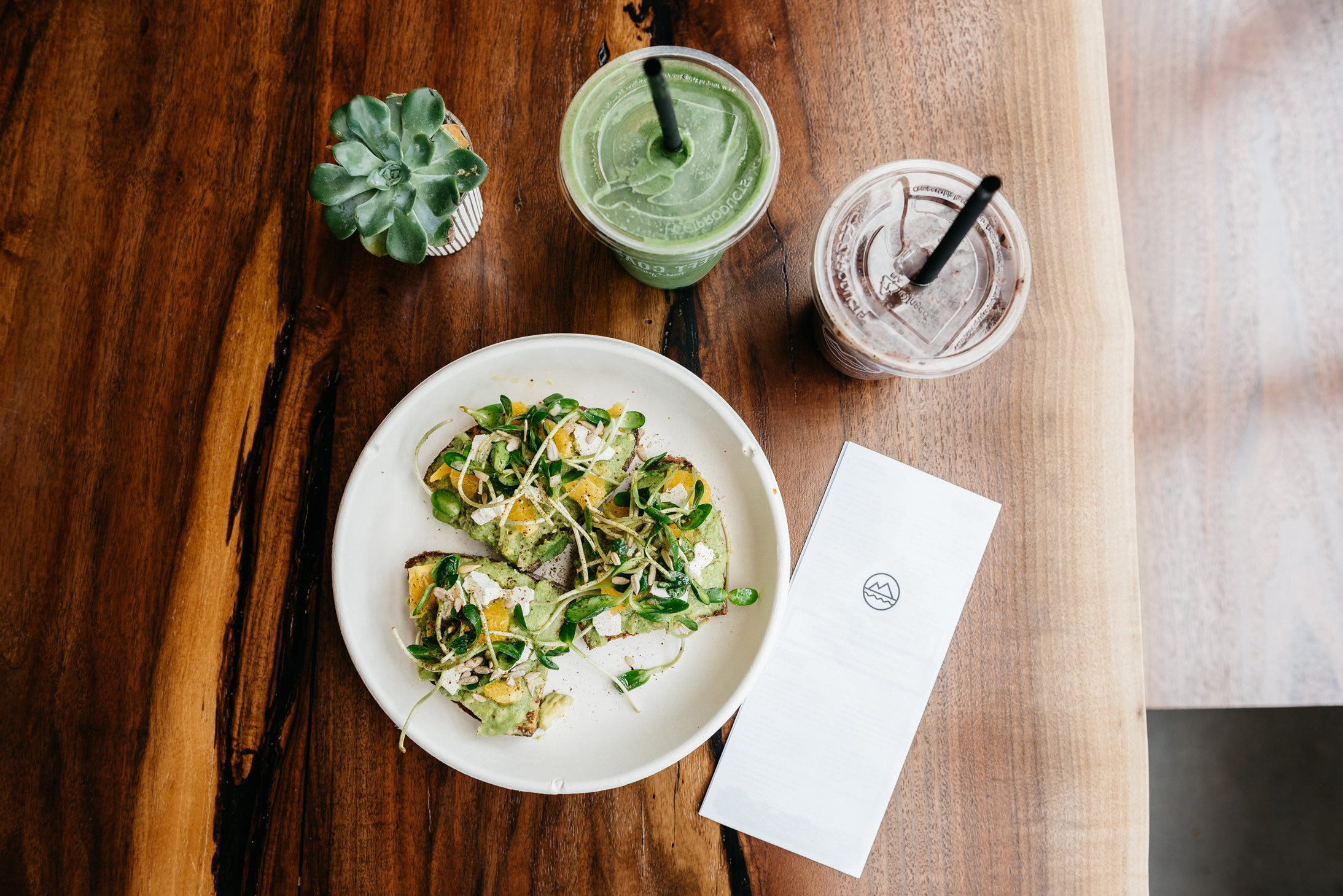 Серия съёмок контента к открытию кафе Eleventh, Херцег Нови, Черногория