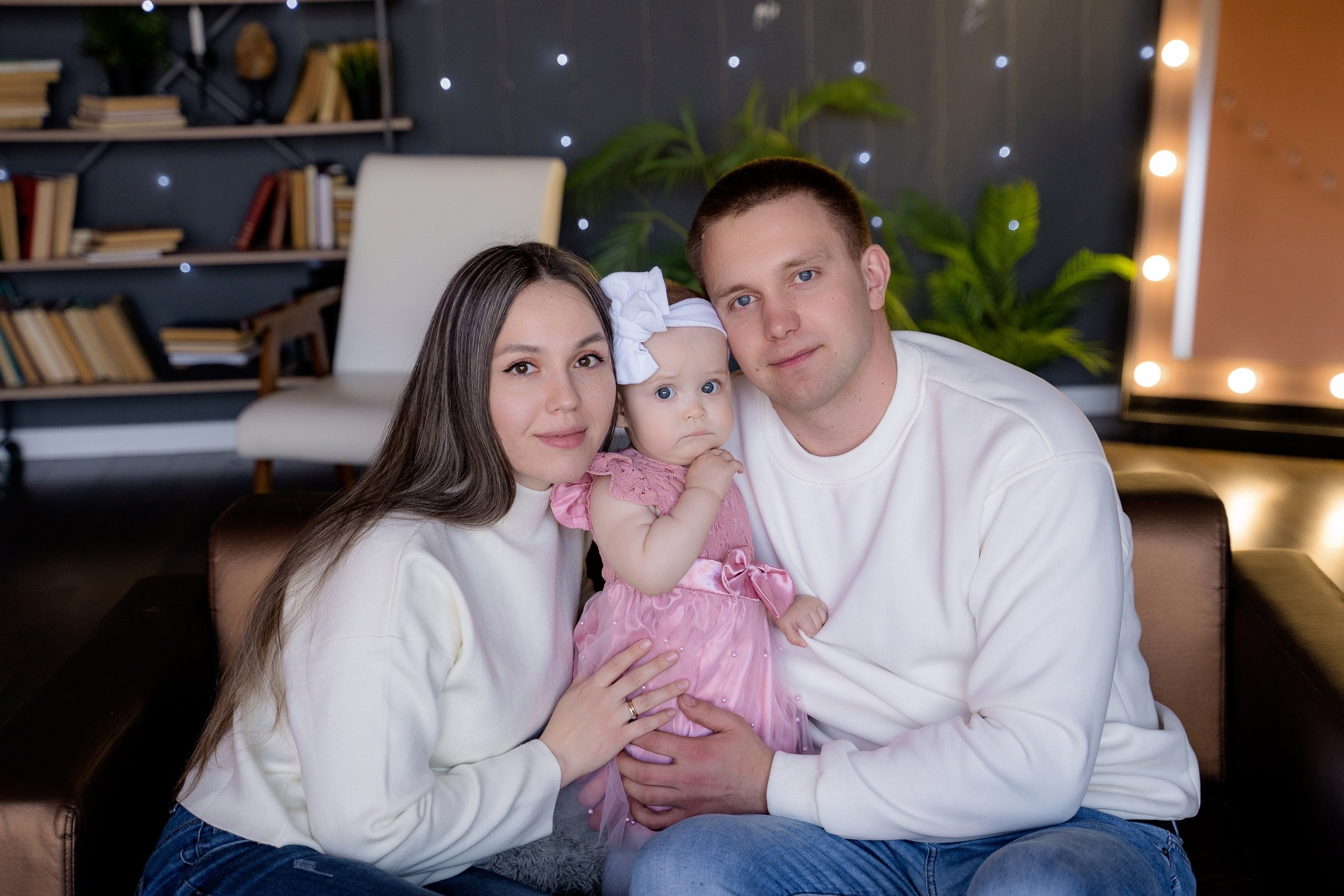 Cake smash фотозона розовая нежность. Фотостудия Малина в городе Улан-Удэ. Фотограф Ирина Жарникова