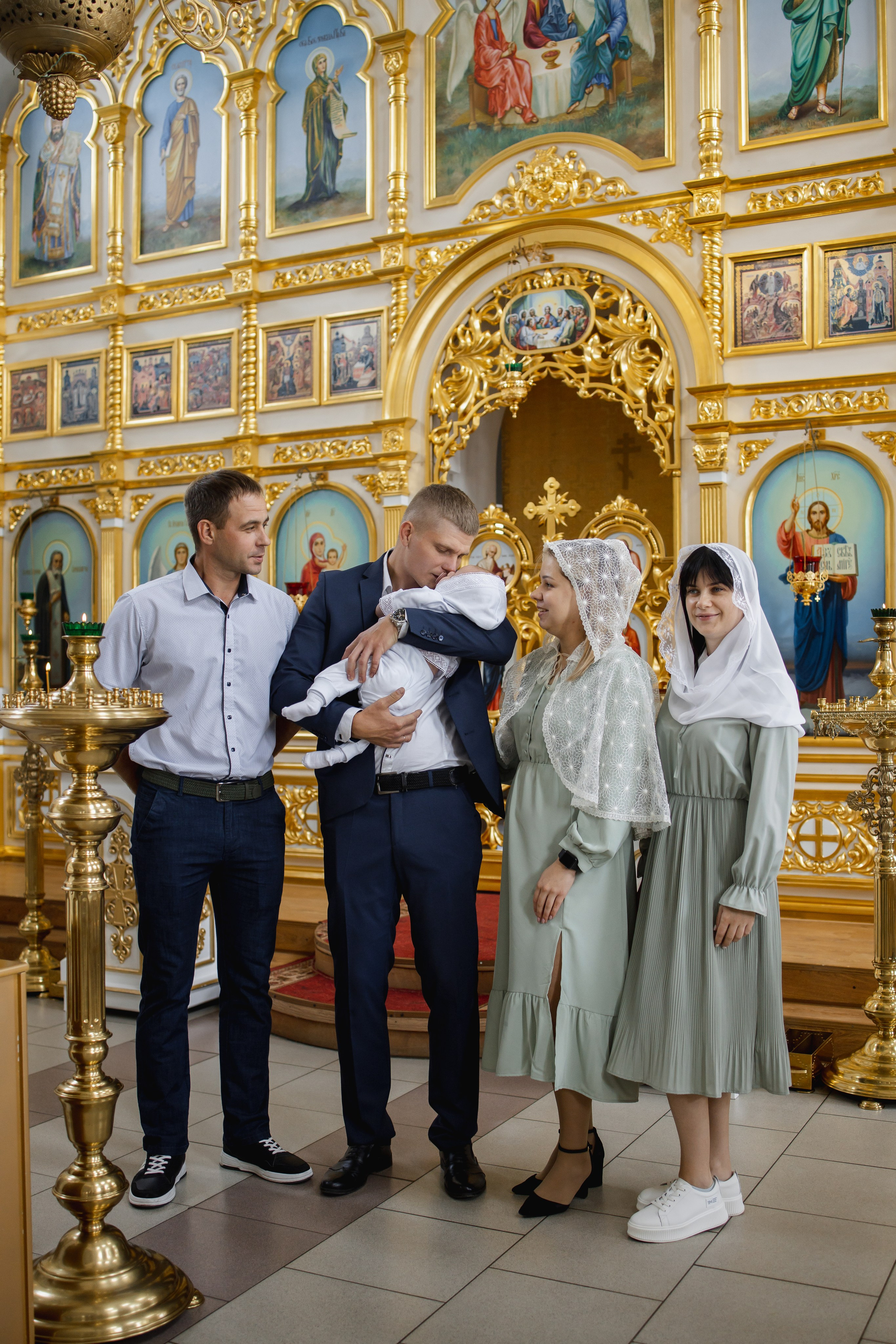 Крещение Ивана в Храме Святой Троицы Живоначальной. Свадебный и семейный фотограф Ольга Разрядова