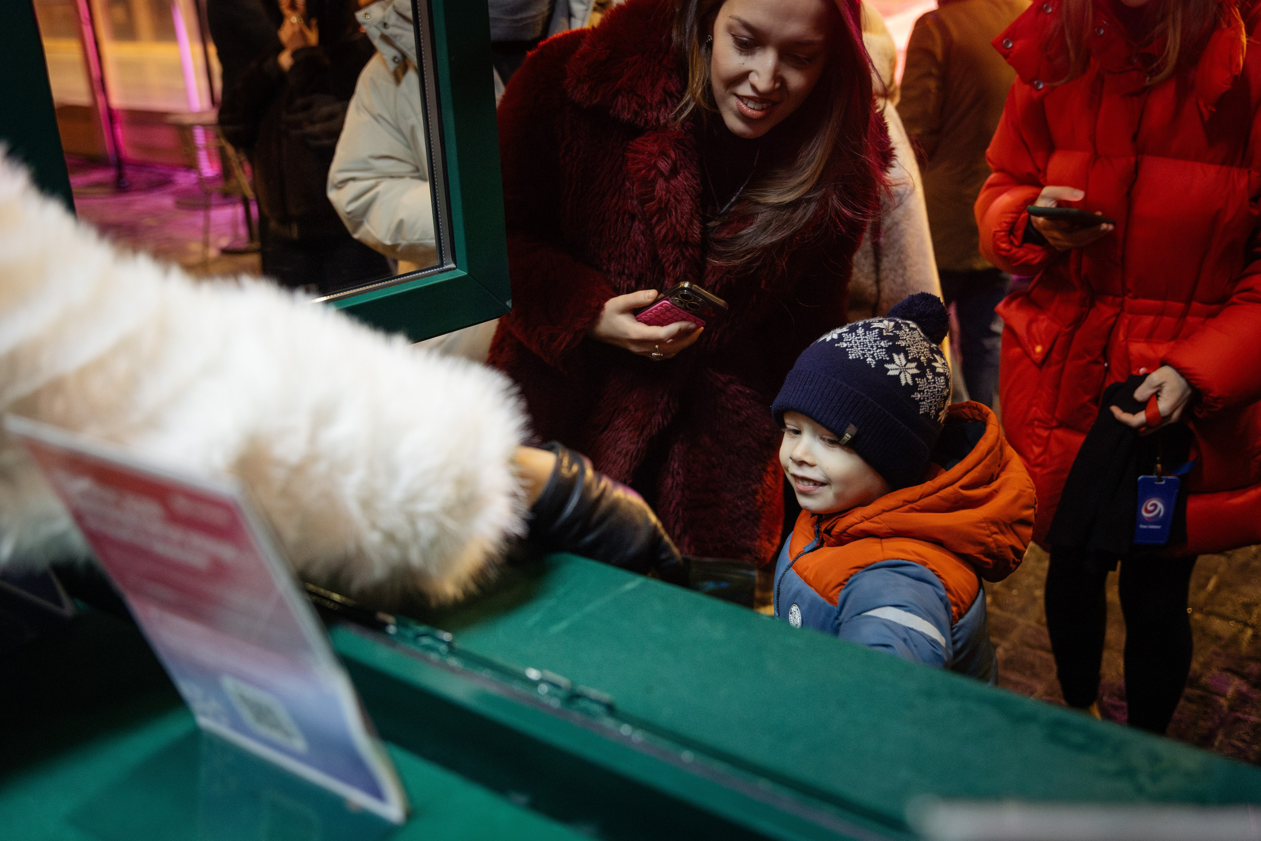 Открытие катка Яндекса. Репортажный фотограф в Москве Лера Зиновьева