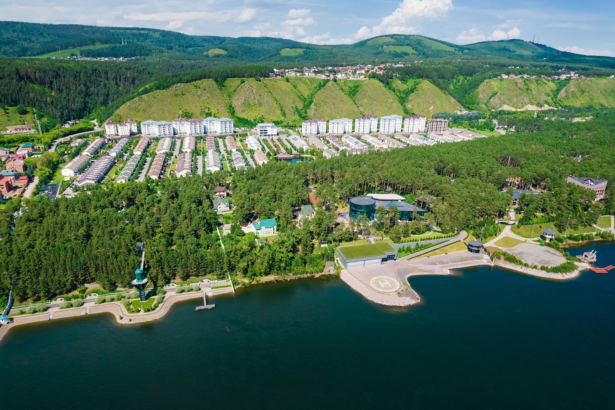 Аэросъёмка фото видео с квадрокоптера FPV дрона в Красноярске фотосъёмка монтаж видеоролика