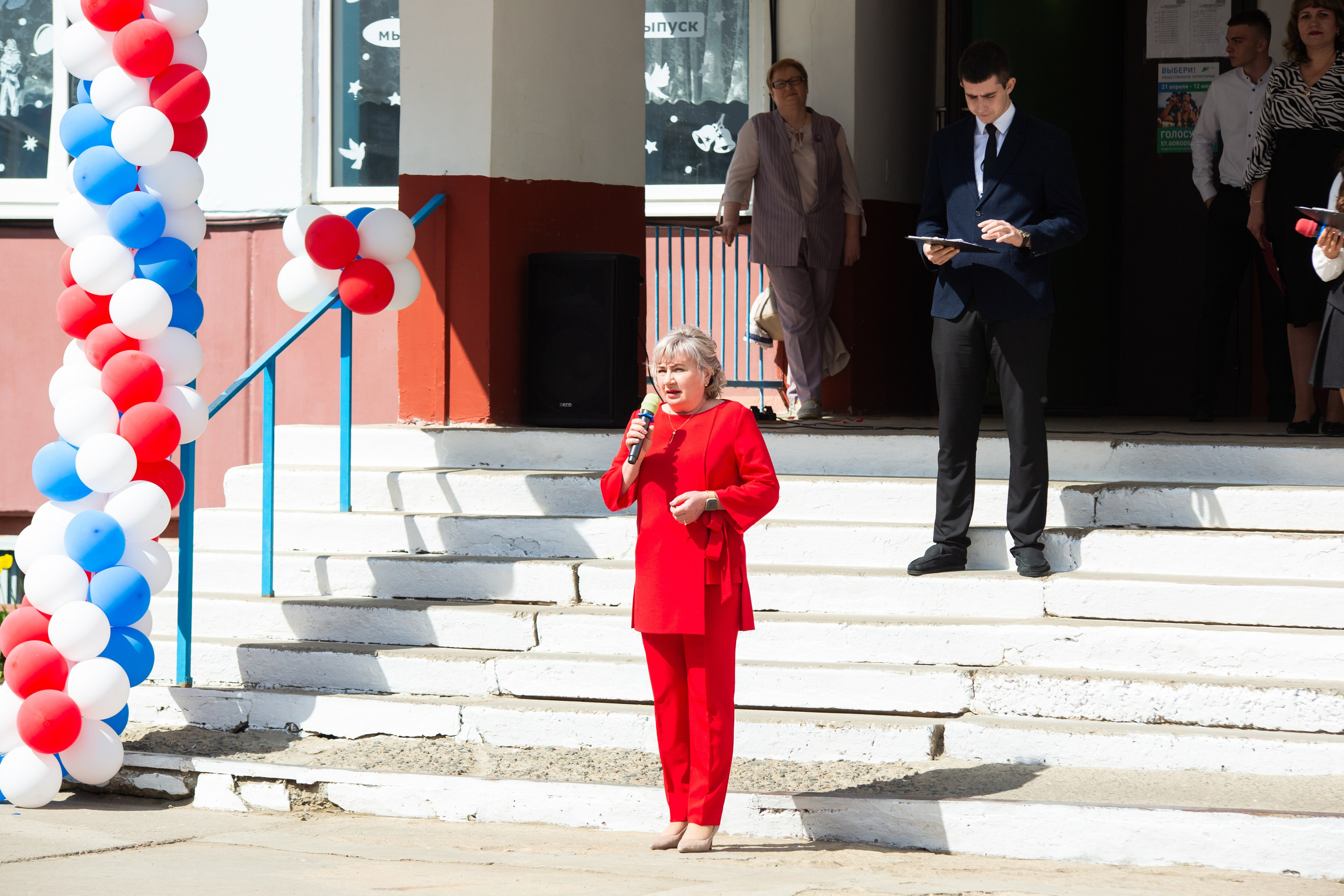 ПОСЛЕДНИЙ ЗВОНОК 2025 9 ШКОЛА Г. МЦЕНСК. Профессиональный фотограф в Мценске и Орловской области