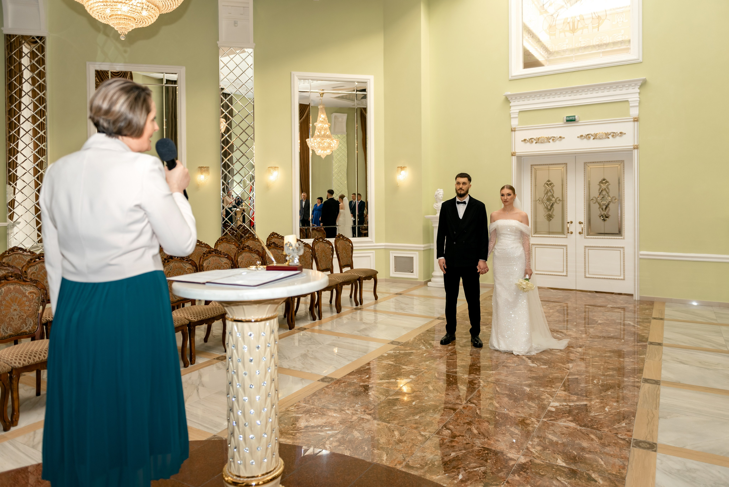 Вадим и Юлия. Свадебный и семейный фотограф в Алексеевке Марина Купреева