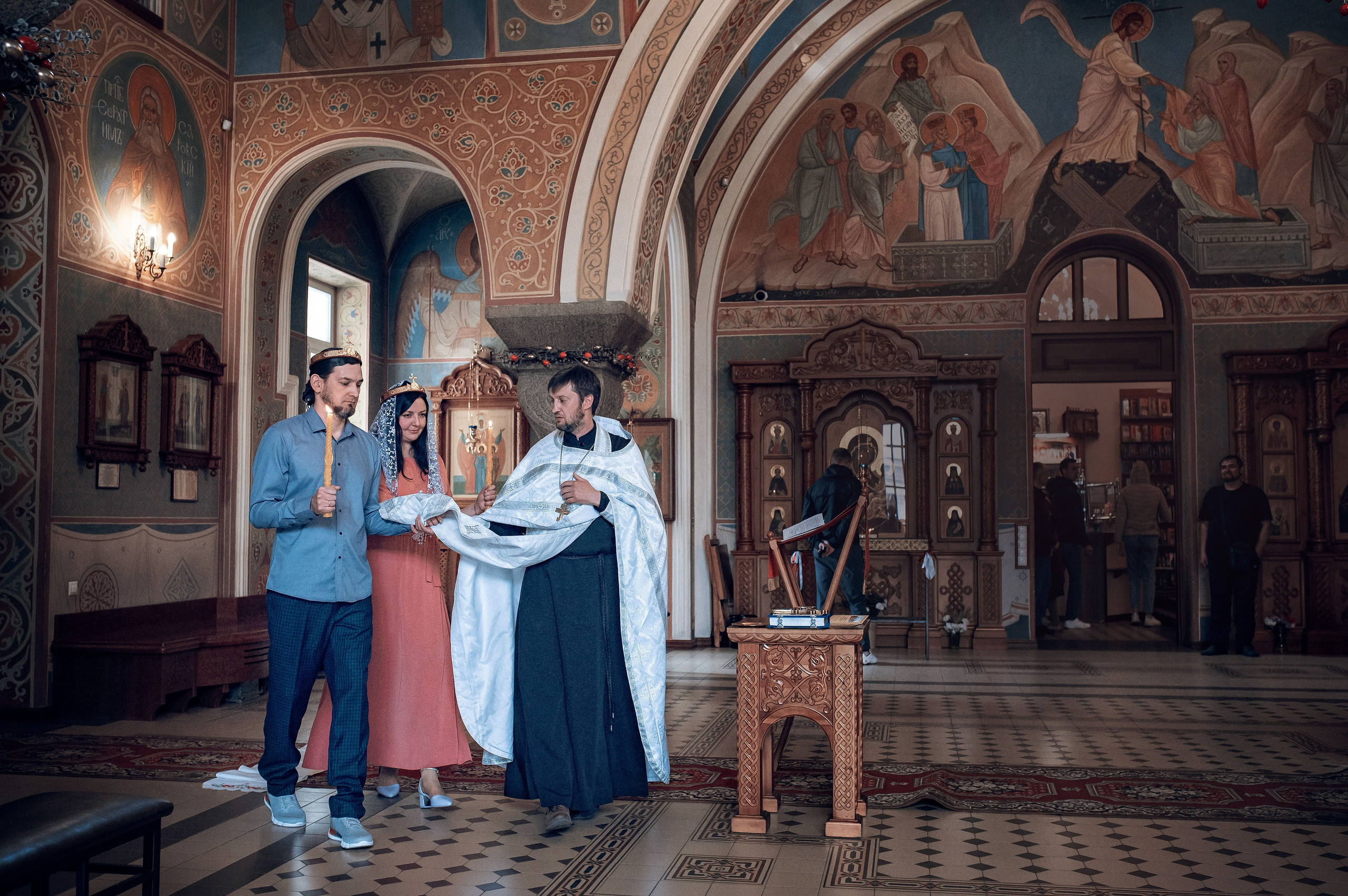 Съемка таинства венчания. Фотографы крещения/венчания  Красноярск Татьяна и Вячеслав Переваловы