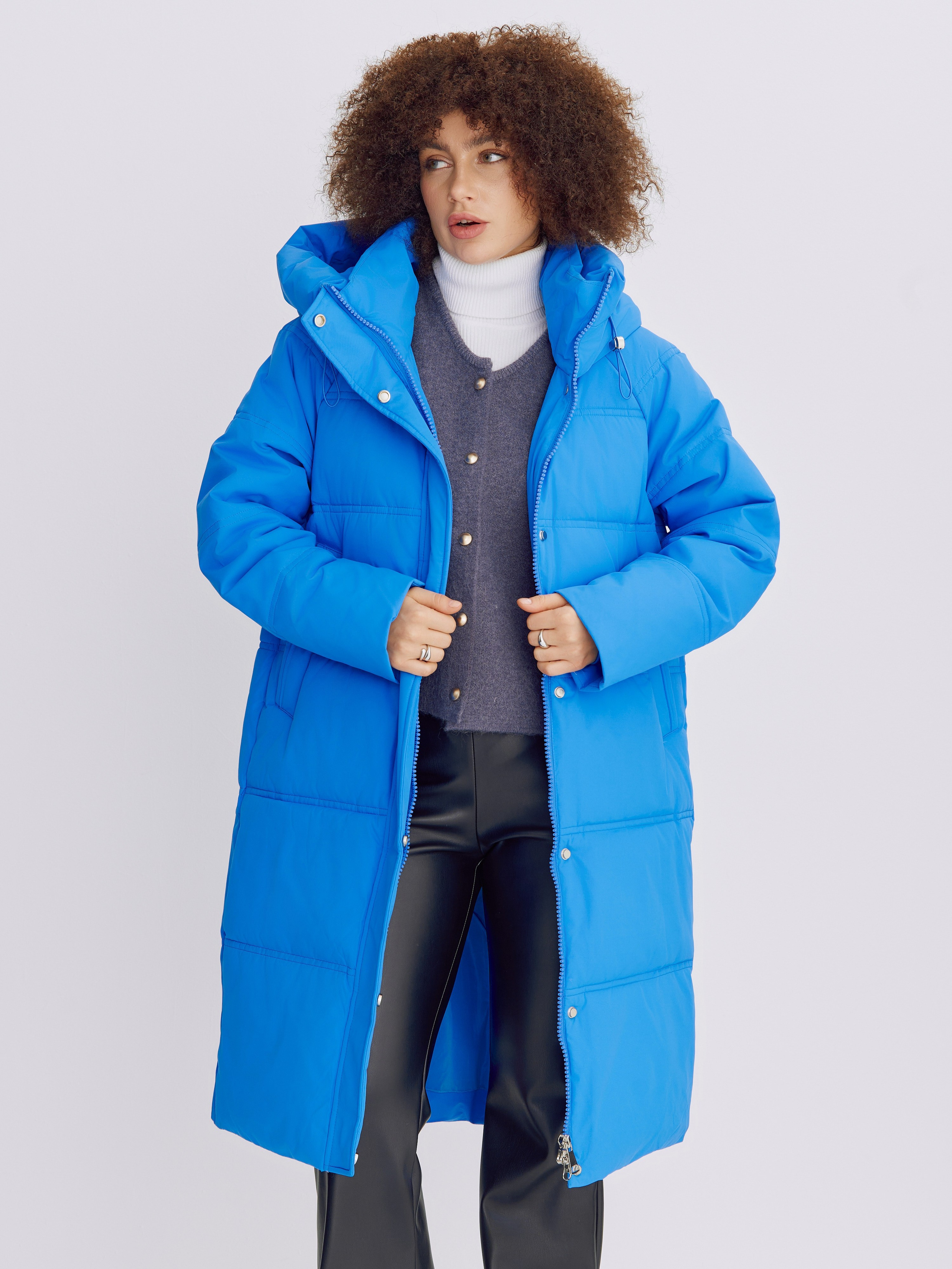 Куртки. Фотограф для маркетплейсов в Москве