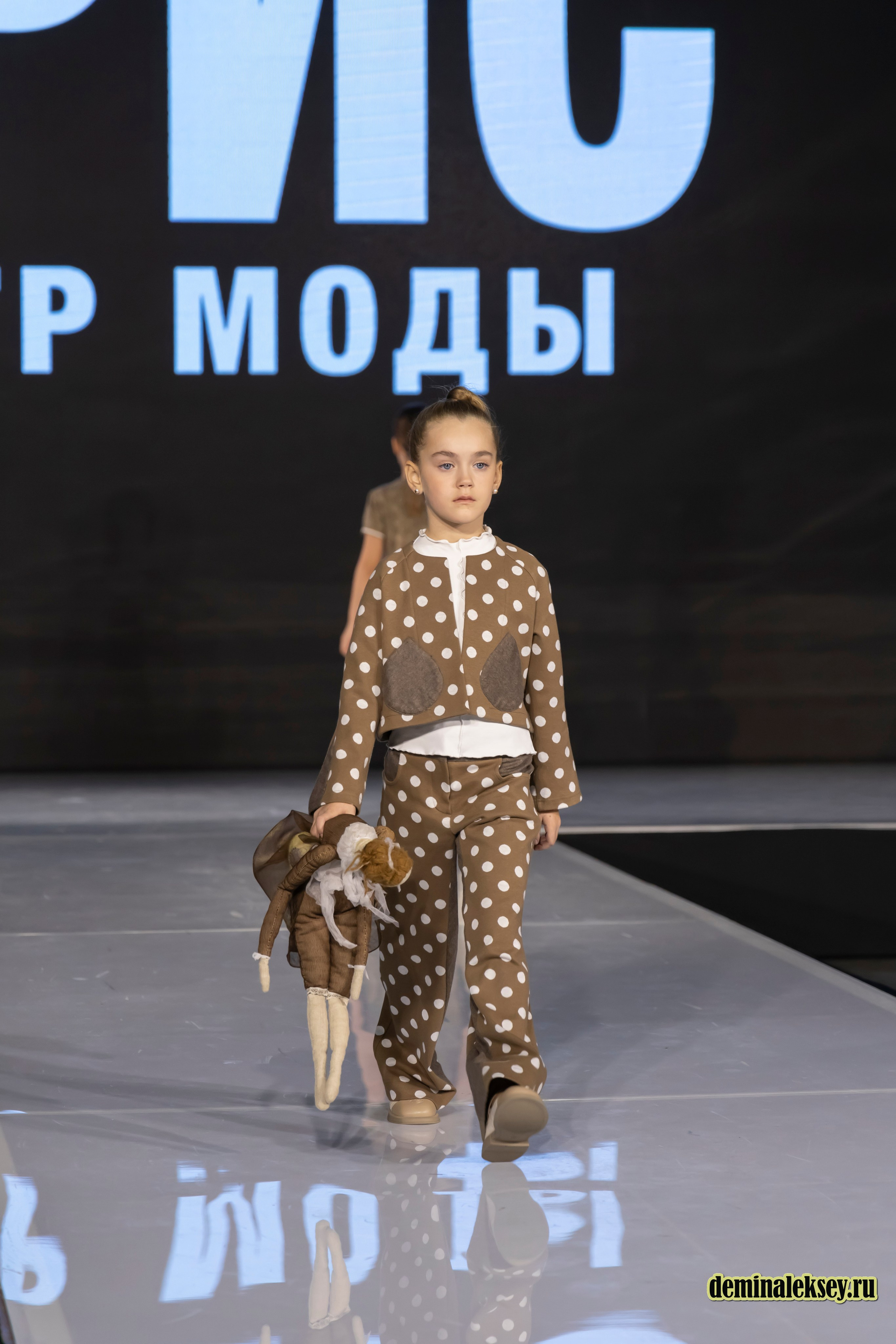 Ирина Старовойтова Театр моды «ИриС» 31 января 2025 гостиный двор, выставка Уникальная Россия. Репортажный, семейный и студийный фотограф в Москве Демин Алексей