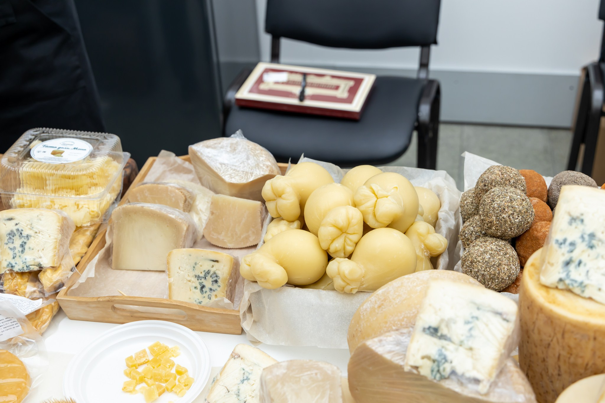 Эногастрономический салон Vinspiration 2023. Репортажный, семейный и студийный фотограф в Москве Демин Алексей