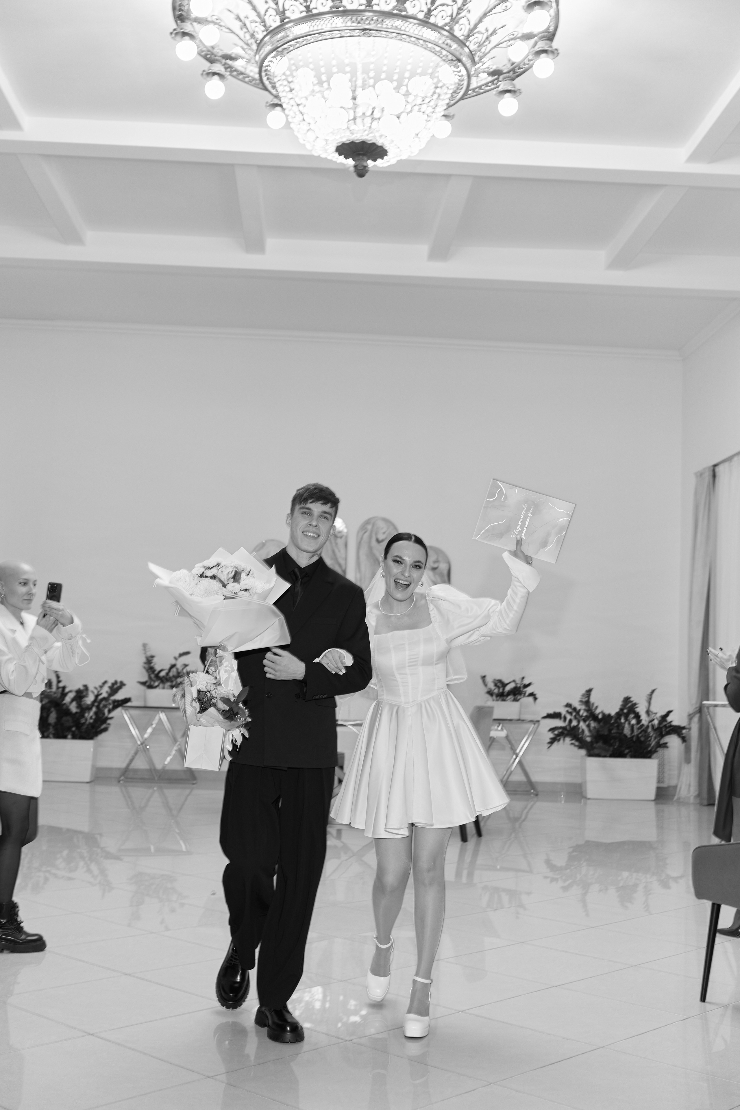 Елизавета и Артем. Роспись ВДНХ. Любовь Юсупова. Фотограф