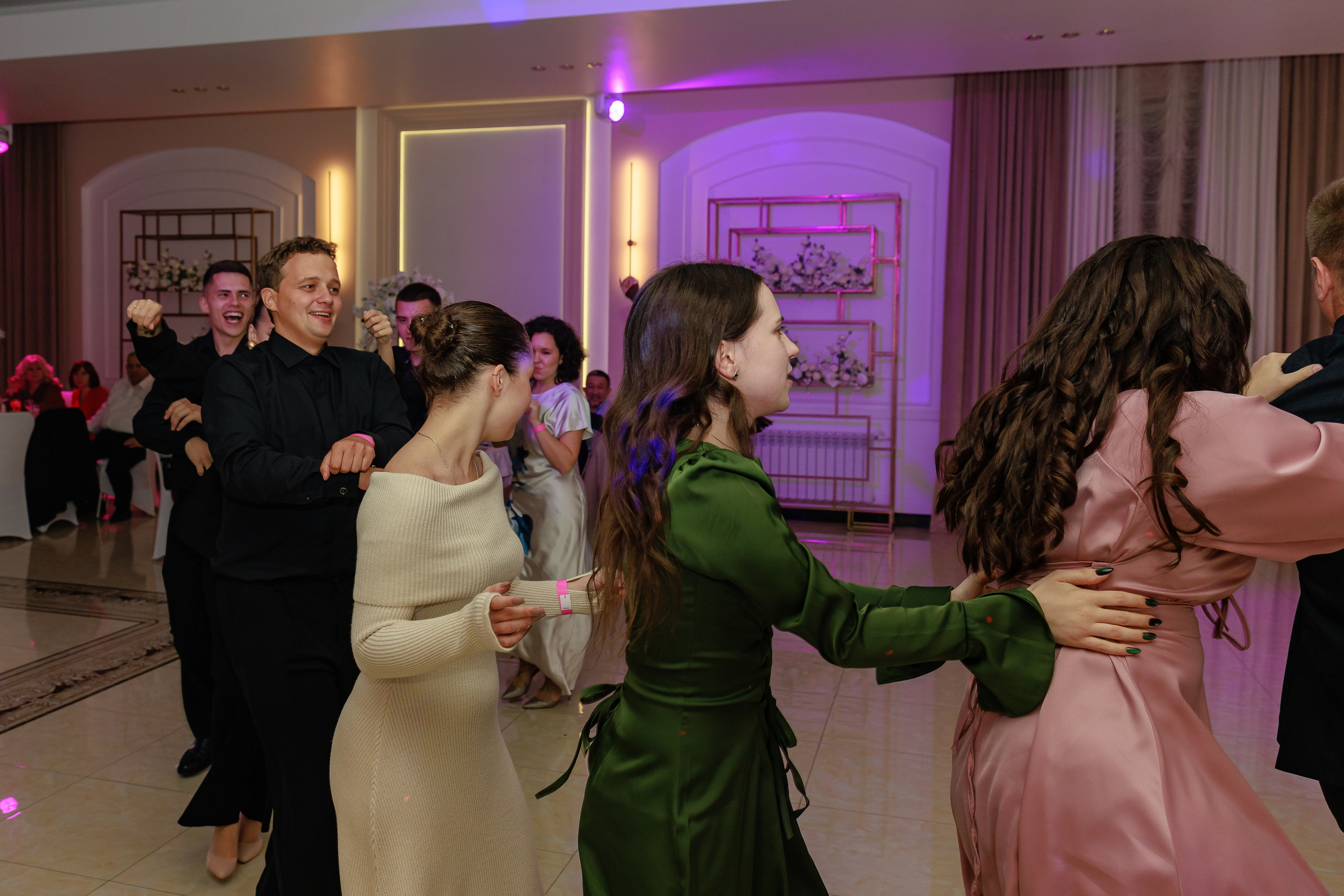 Данил и Сабина банкетный зал Beyaz Hall. Фотограф и видеограф в Крыму и Севастополе