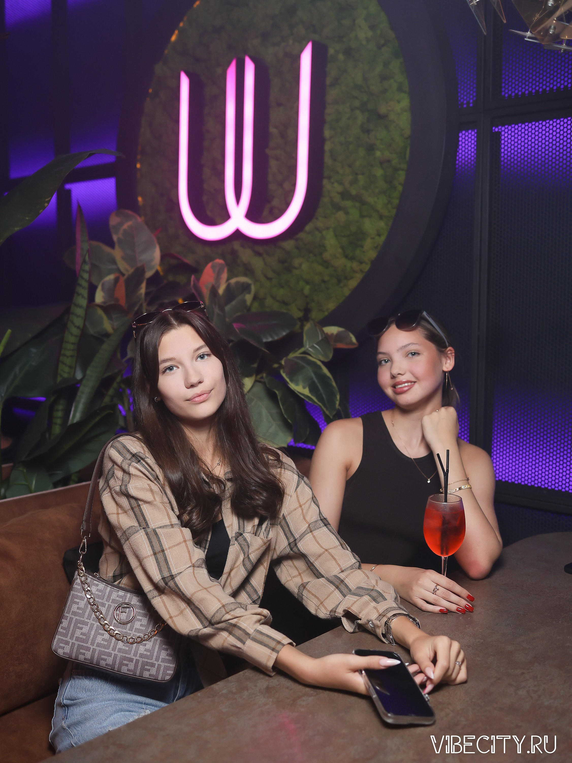 DOUBLE U. VIBECITY.RU Вайб Сити Ру Фоторепортажи Фотоотчеты Калининград