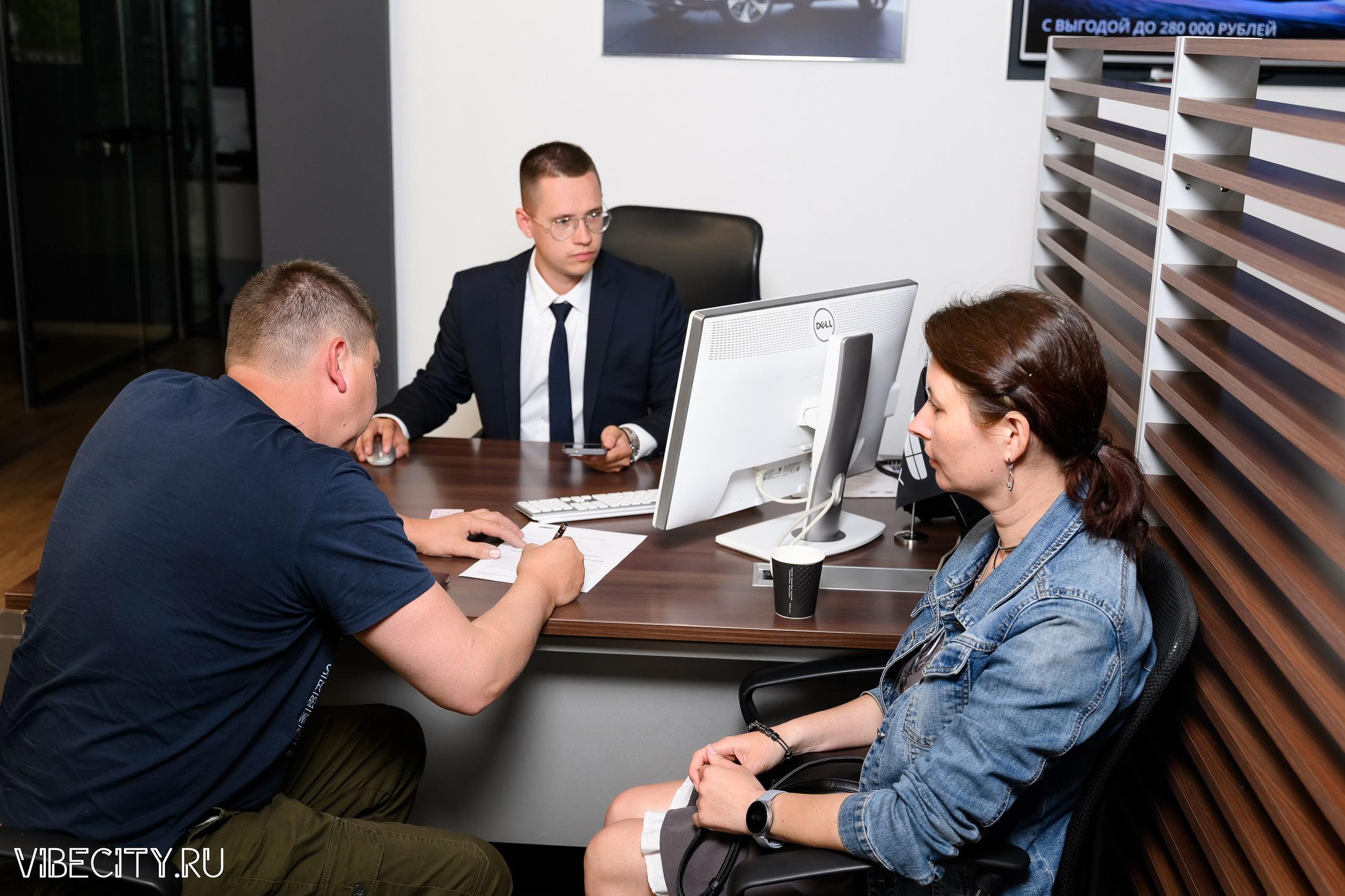 Презентация Geely Manjaro. VIBECITY.RU Вайб Сити Ру Фоторепортажи Фотоотчеты Калининград