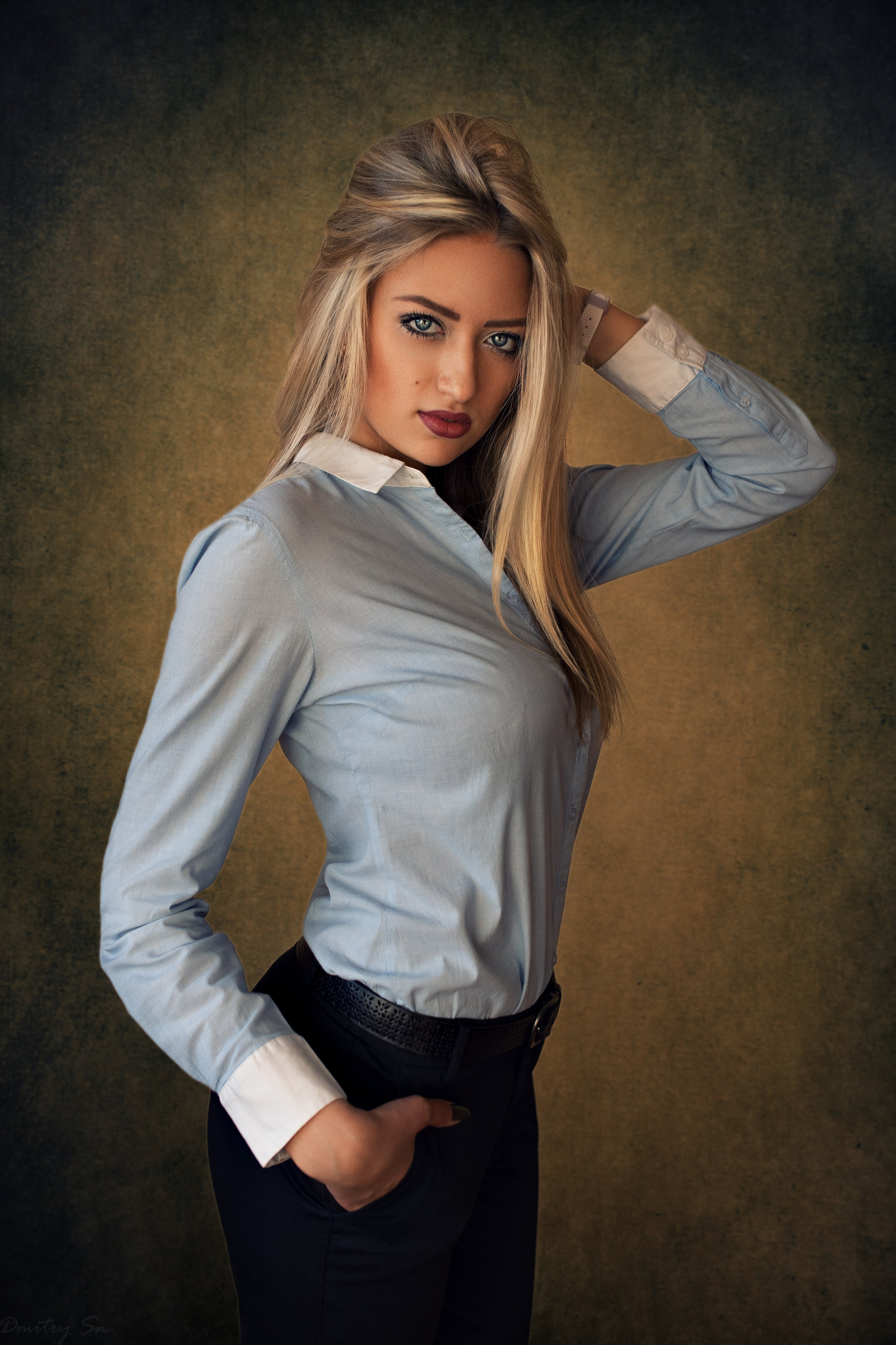 Портретная съемка у окна с Елизаветой для «себя»