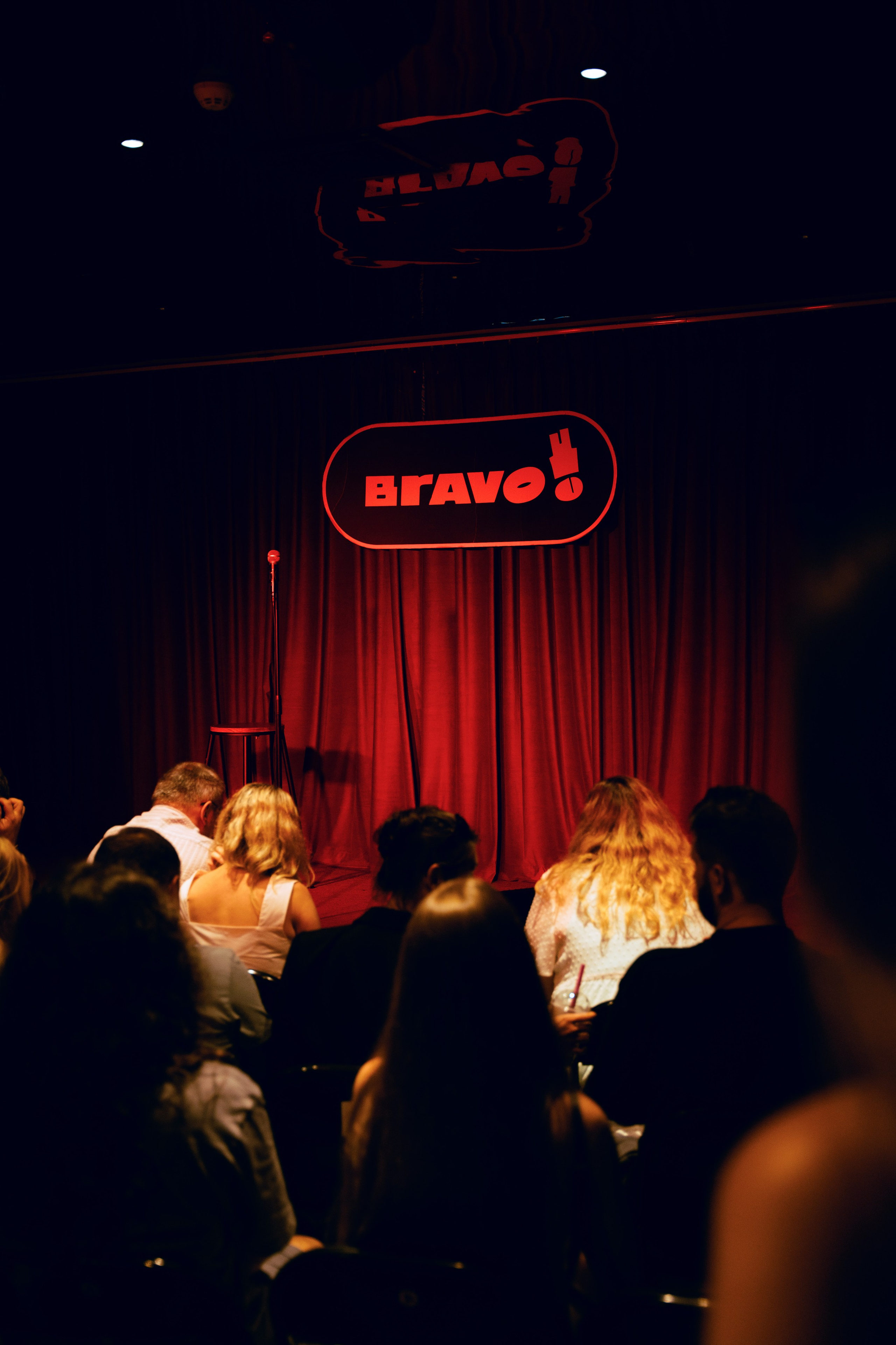 VANYA USOVICH GZ BRAVO stand up Club. Фотограф В Гуанчжоу и Шэньчжэнь Андрей Лопатин