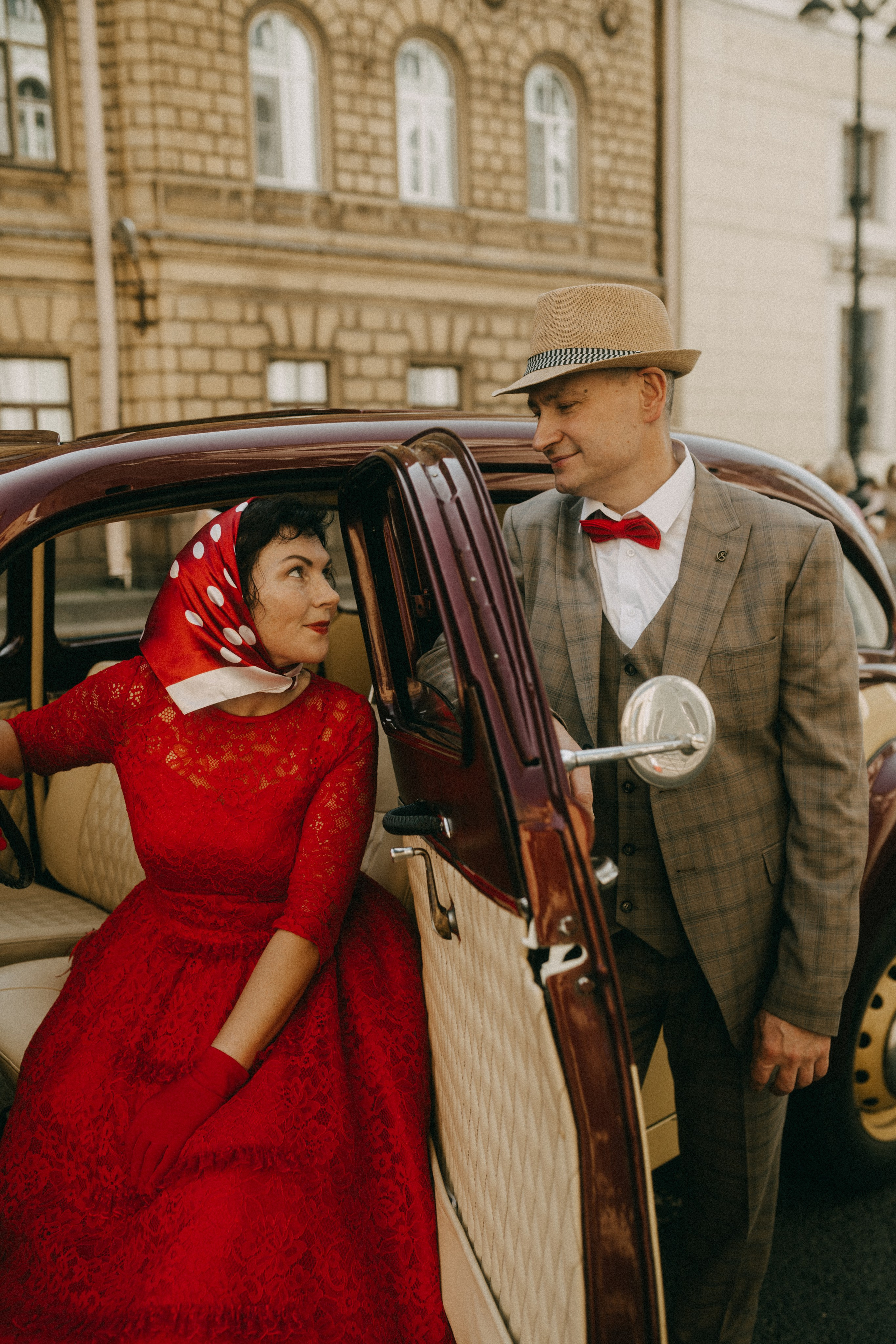 Любовь Ленинграде. Фотограф в Санкт Петербурге Лара Великова