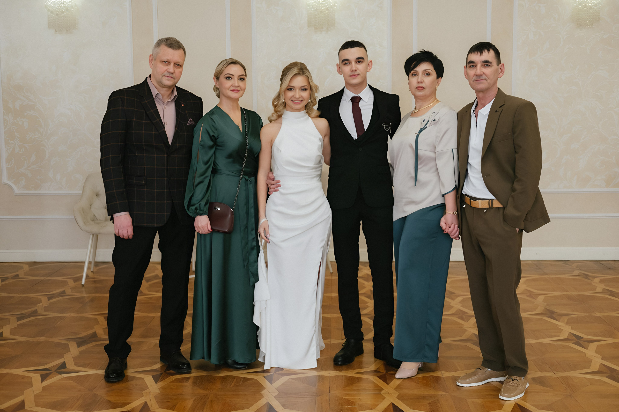 20.02.26. Свадебный, женский, семейный фотограф в Севастополе Юлия Мошенко