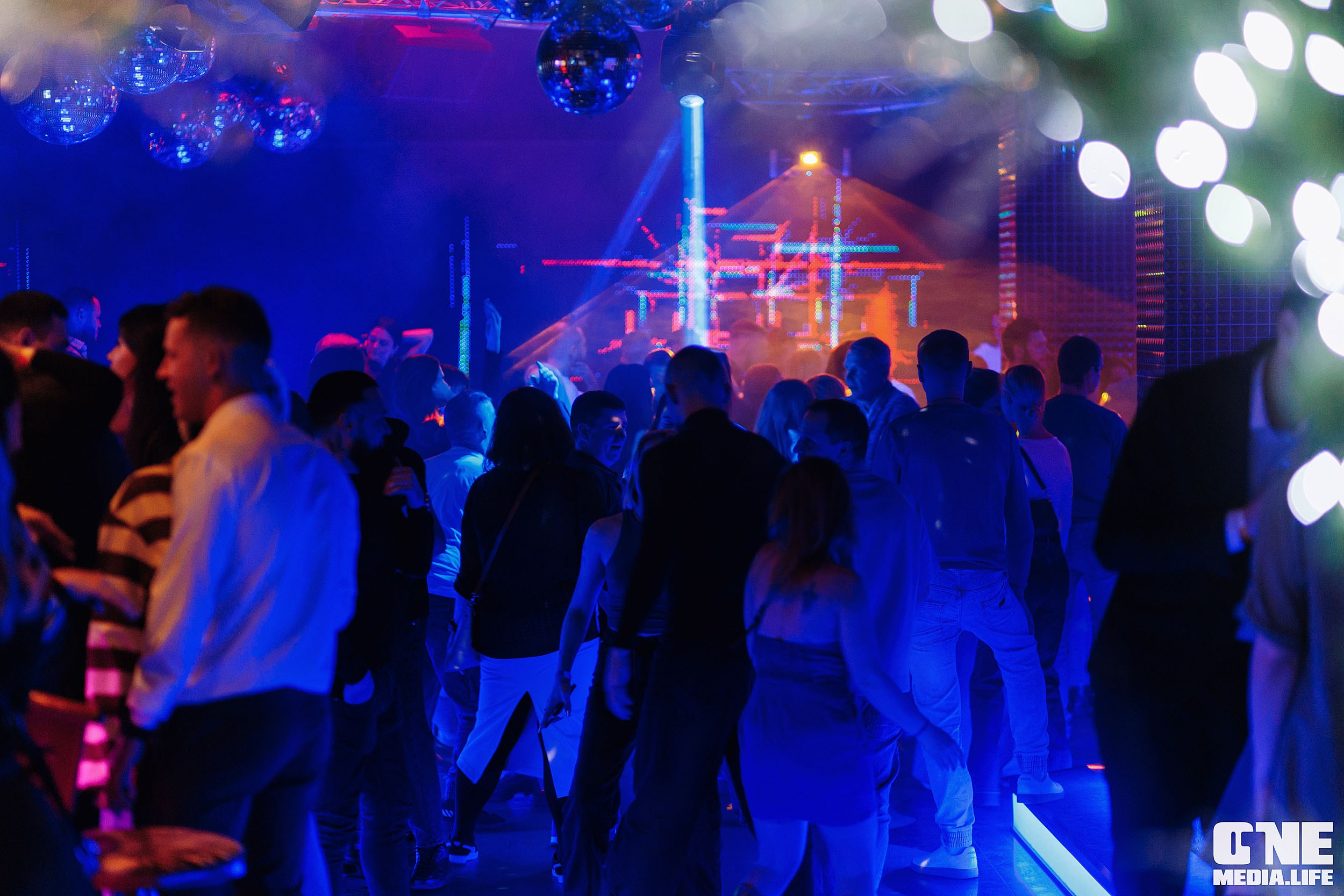 Фоторепортаж из РК Планета. One Media Life: фоторепортажи, фотоотчеты с мероприятий и заведений